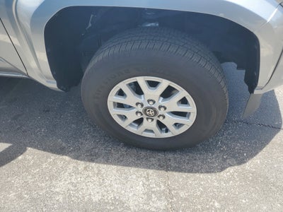 2024 Toyota Tacoma 4WD SR5