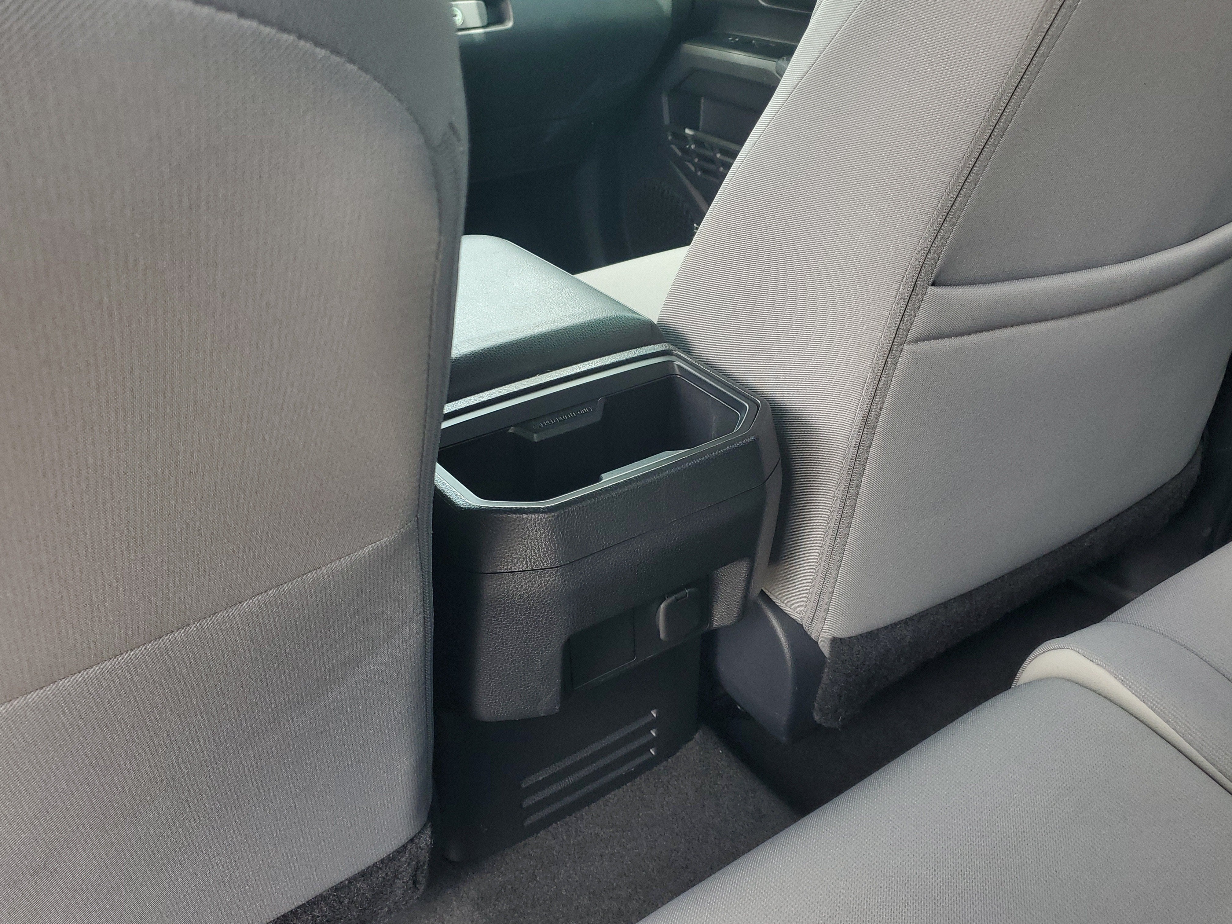 2025 Toyota Tacoma 4WD SR5