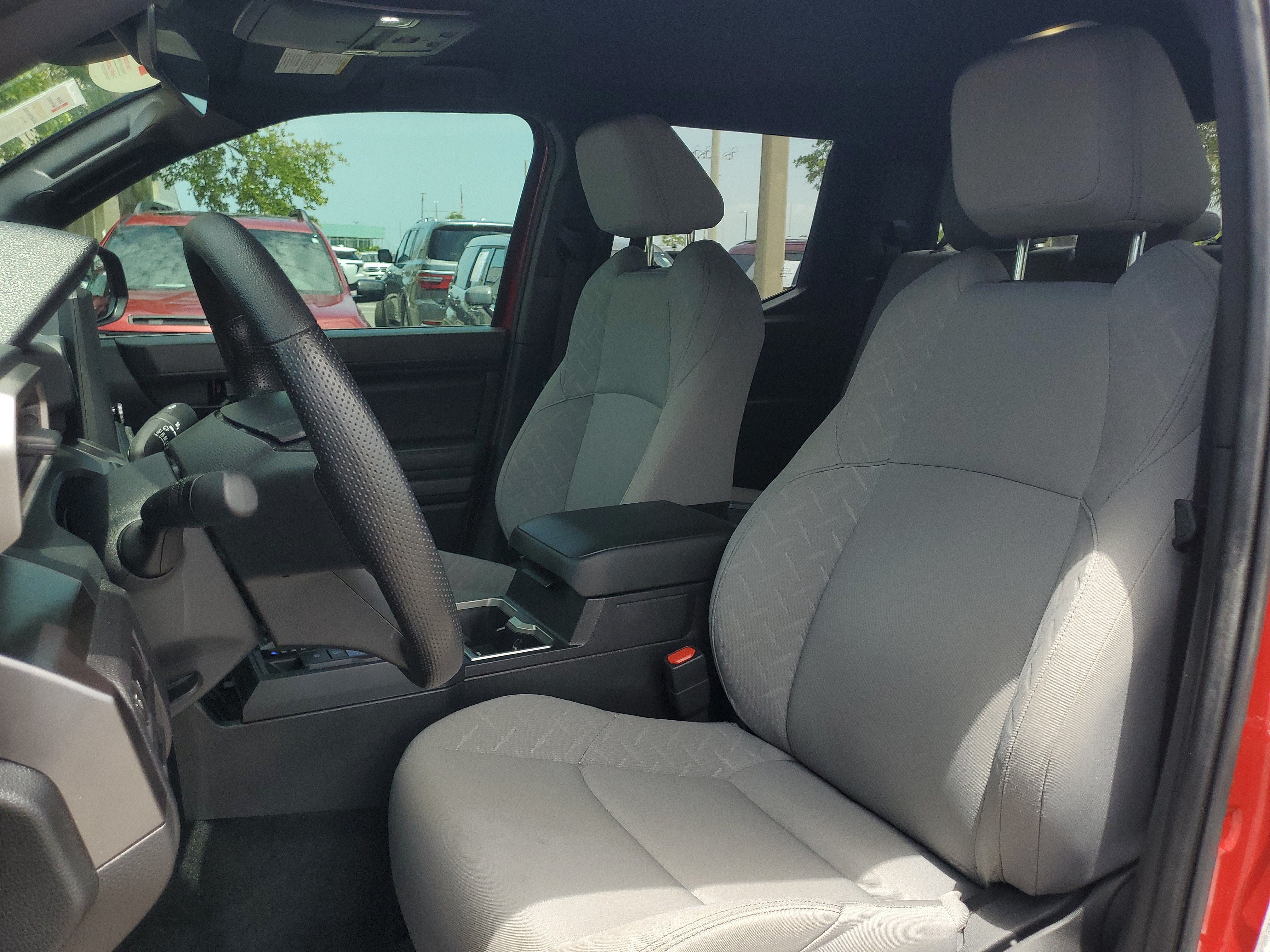 2025 Toyota Tacoma 4WD SR5