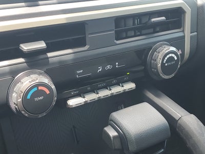 2025 Toyota Tacoma 4WD SR5