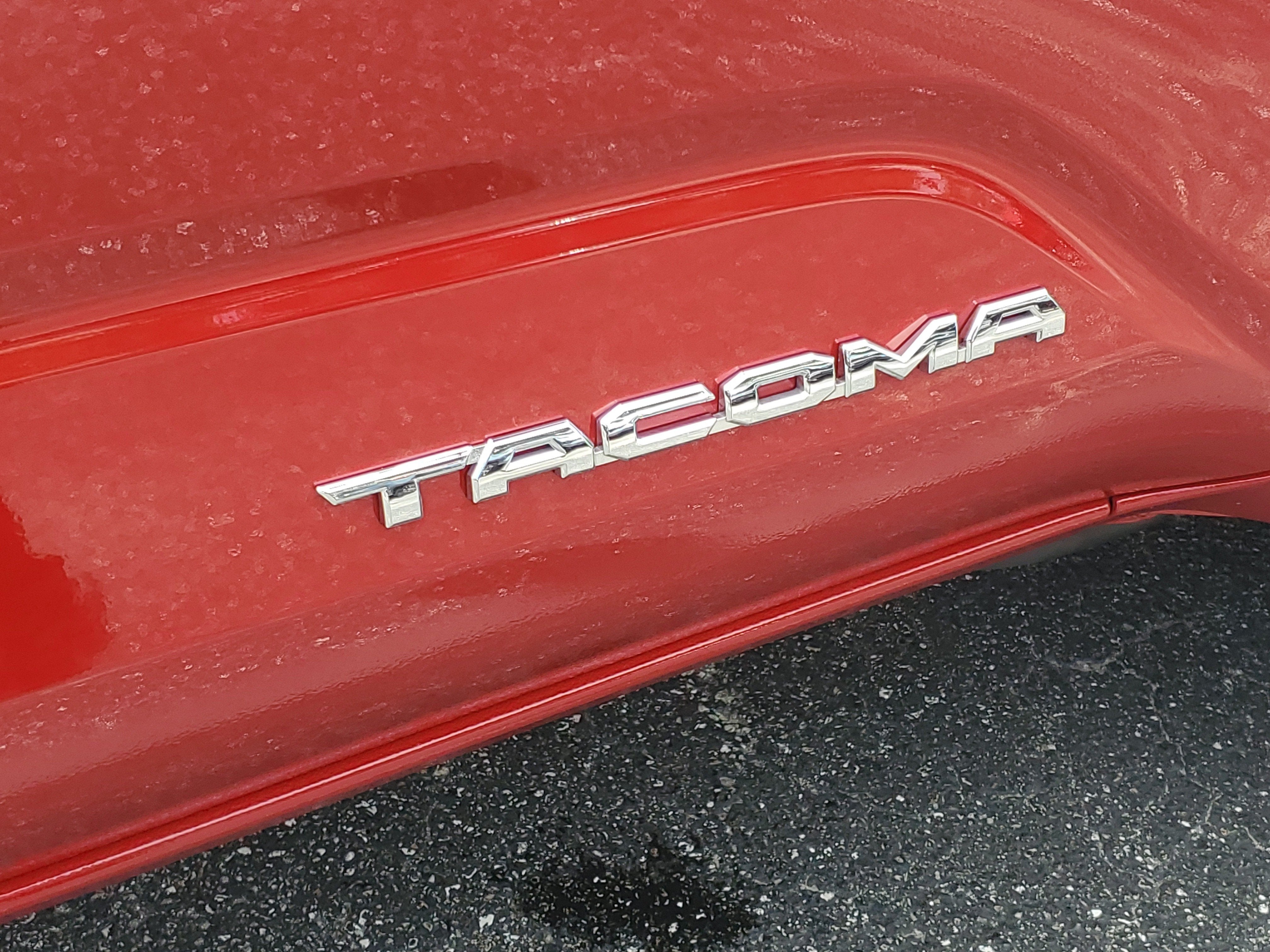 2025 Toyota Tacoma 4WD SR5