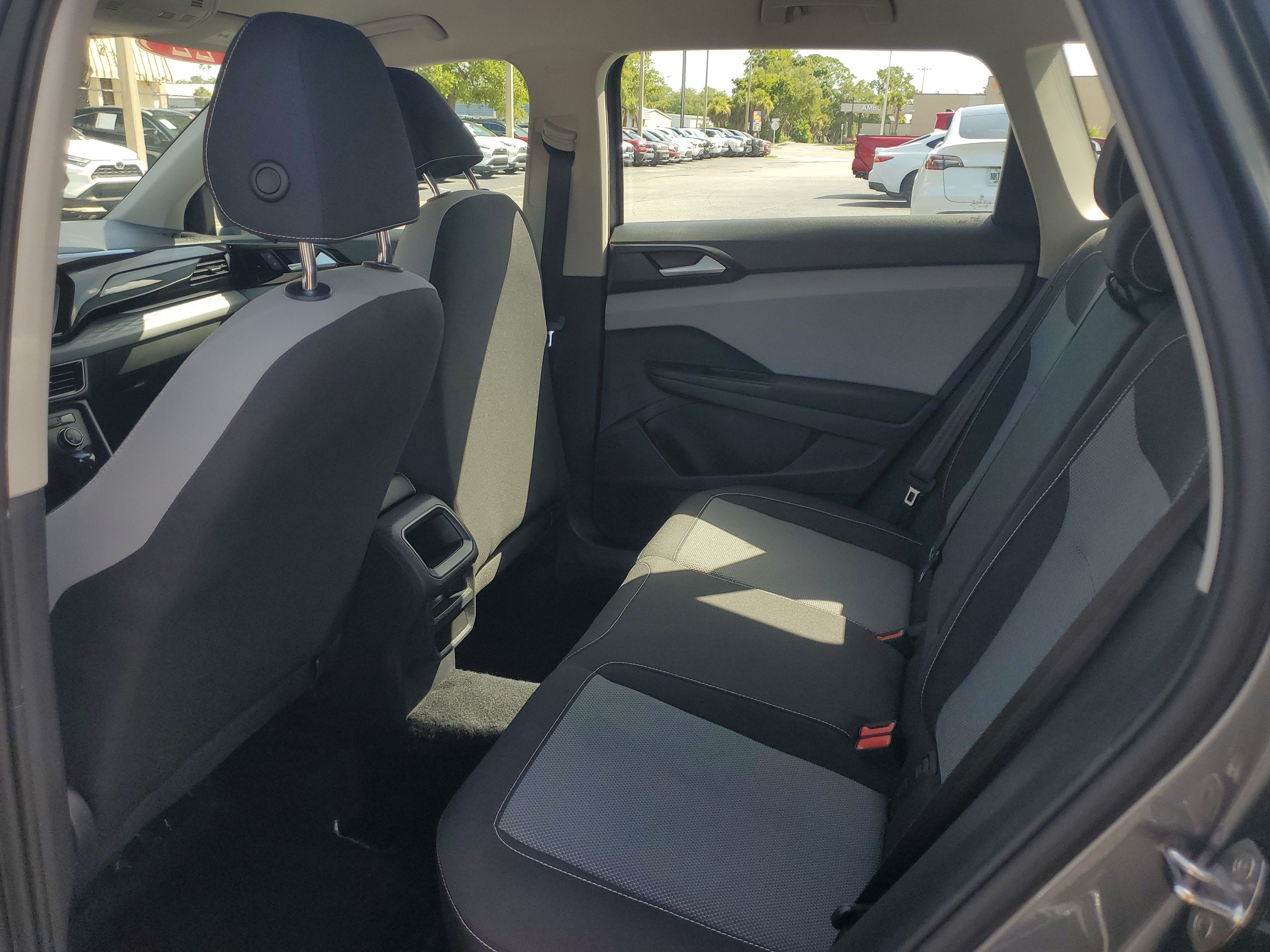 2022 Volkswagen Taos S