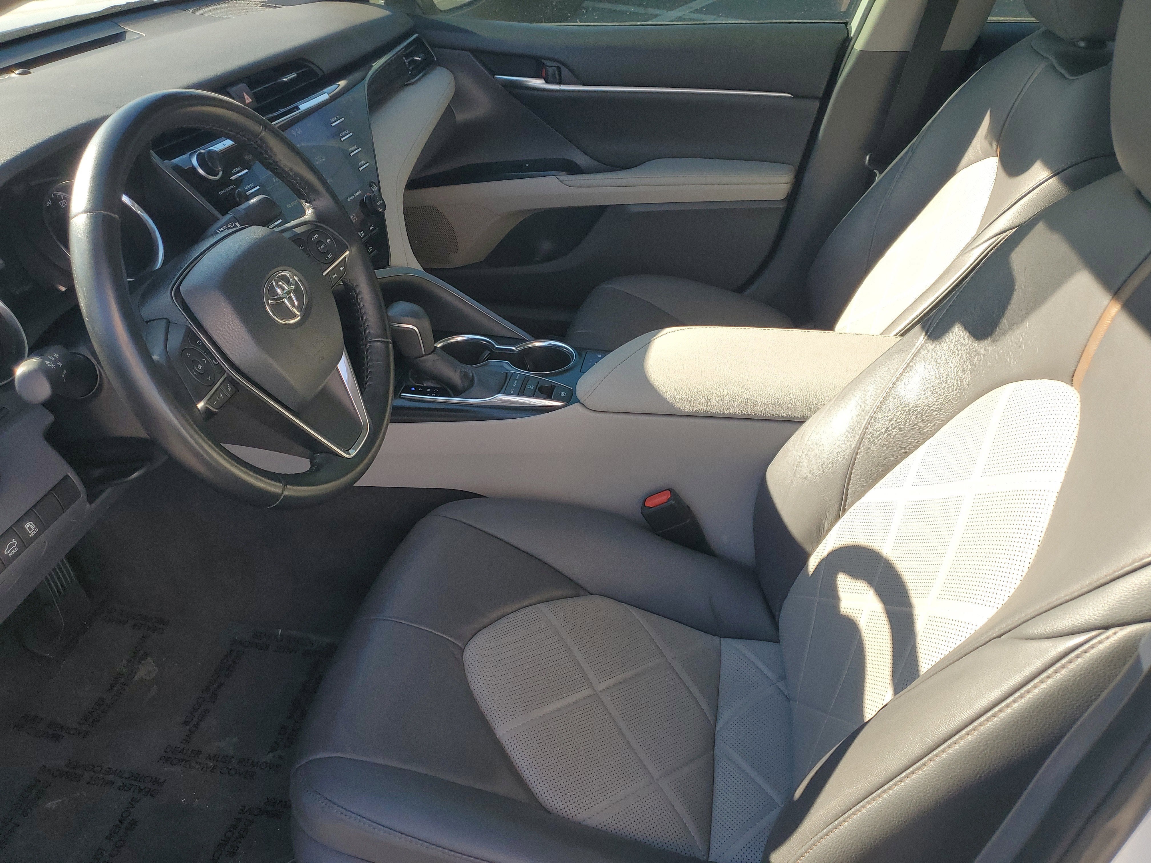 2019 Toyota Camry XLE