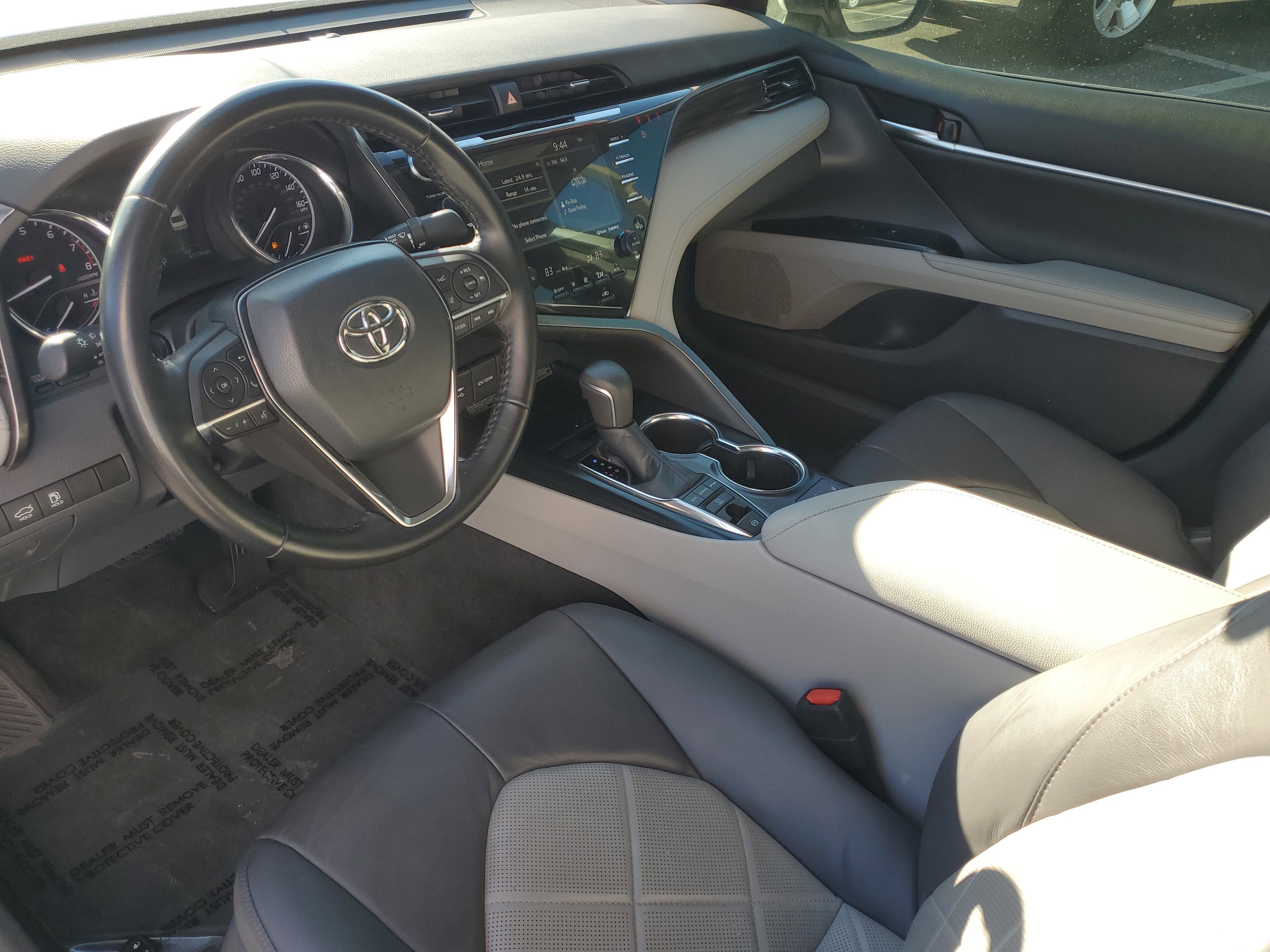 2019 Toyota Camry XLE