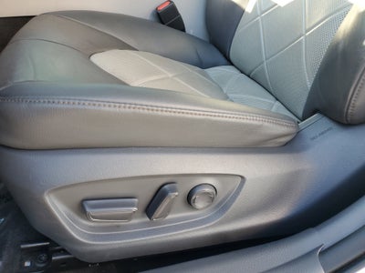 2019 Toyota Camry XLE