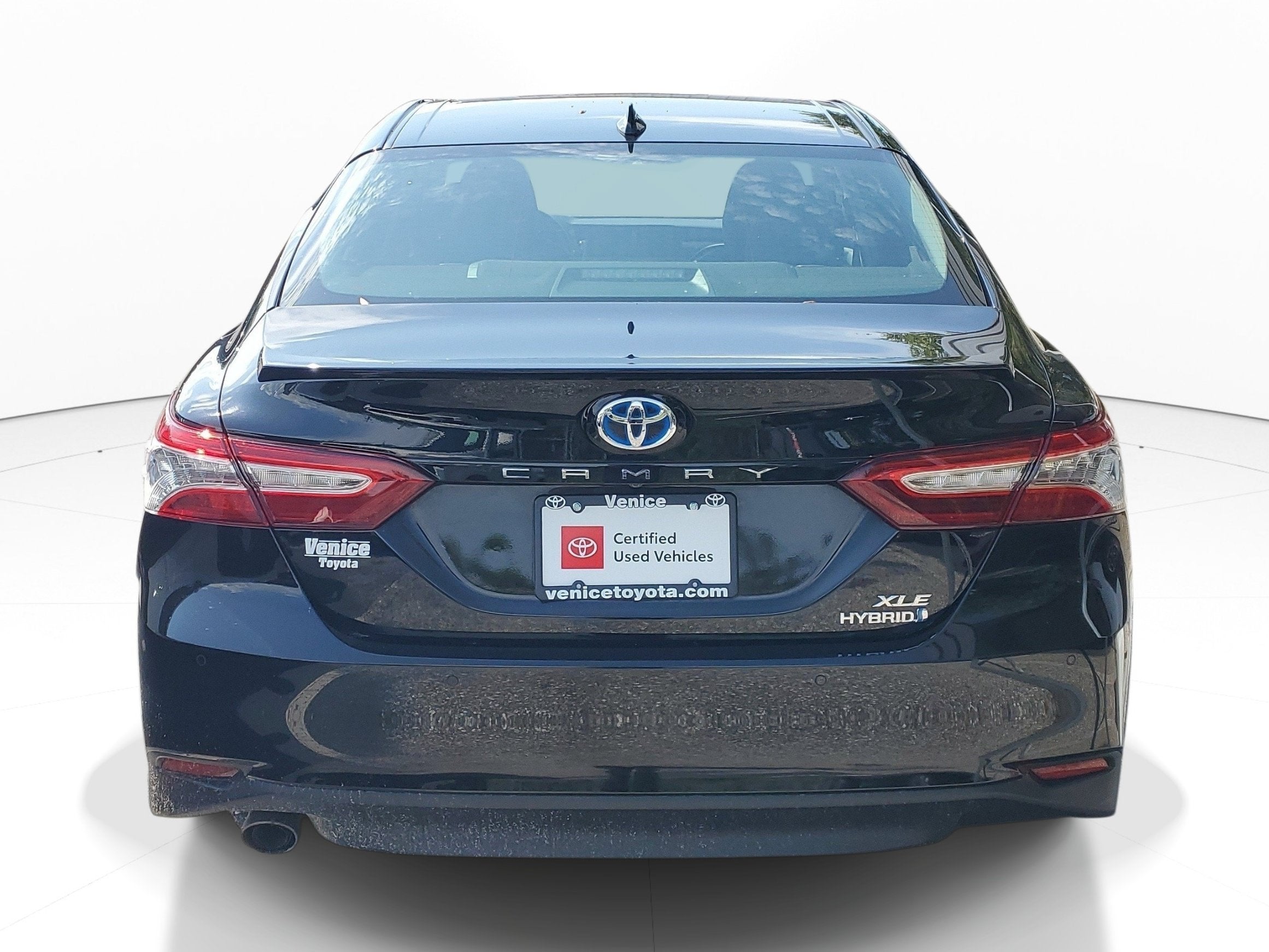2018 Toyota Camry Hybrid XLE