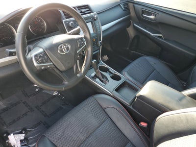 2015 Toyota Camry SE