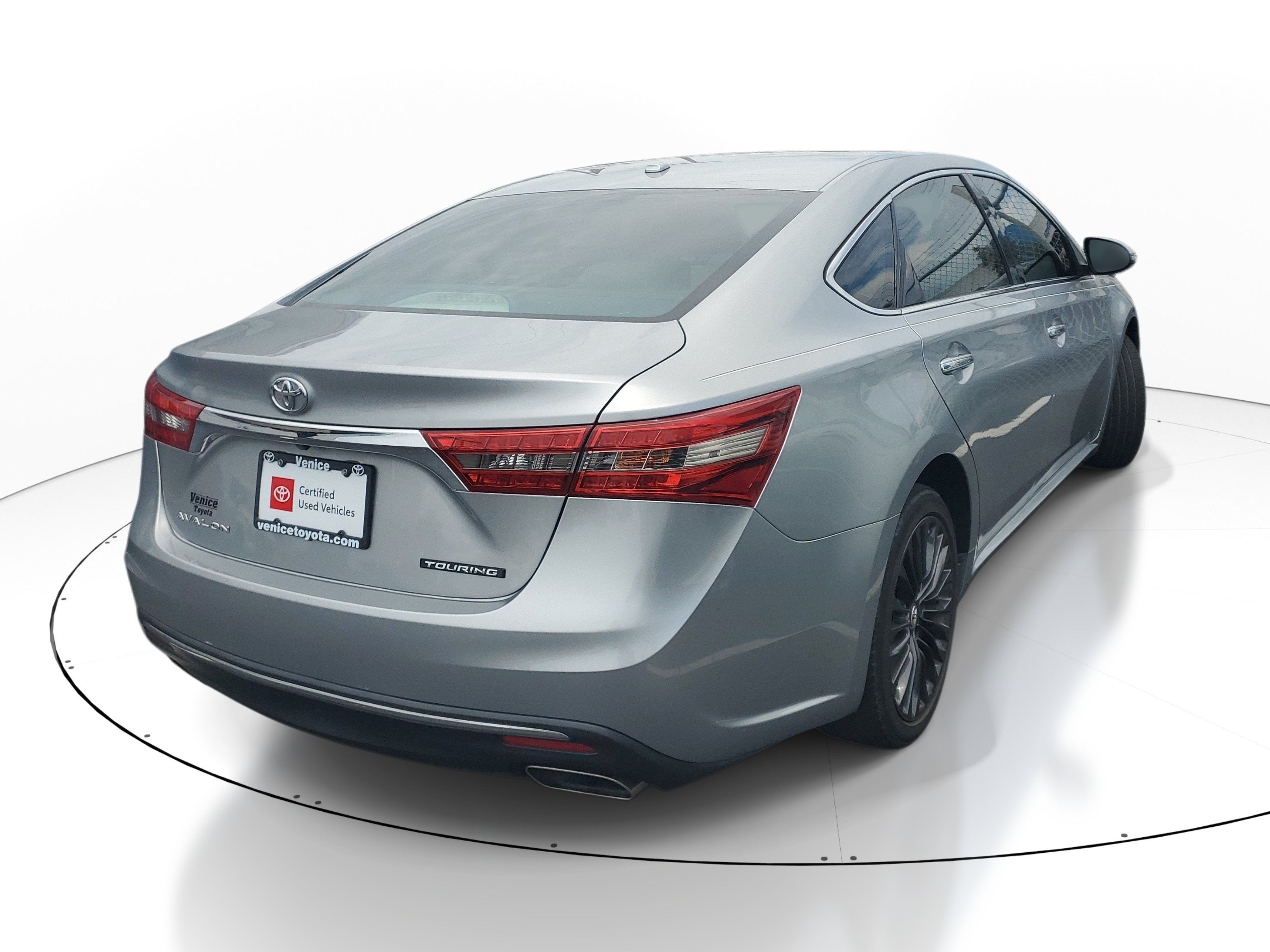 2018 Toyota Avalon Touring