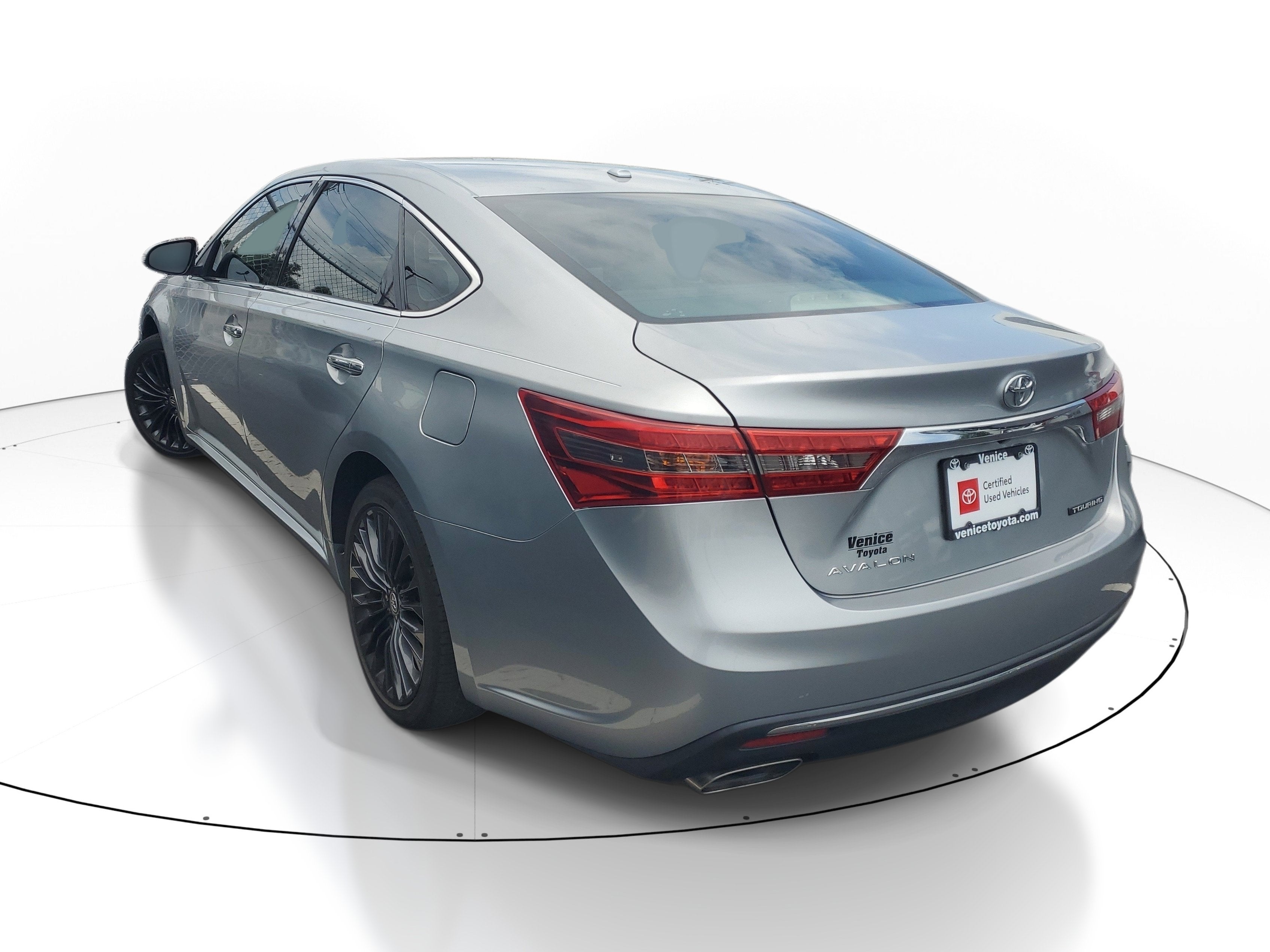 2018 Toyota Avalon Touring