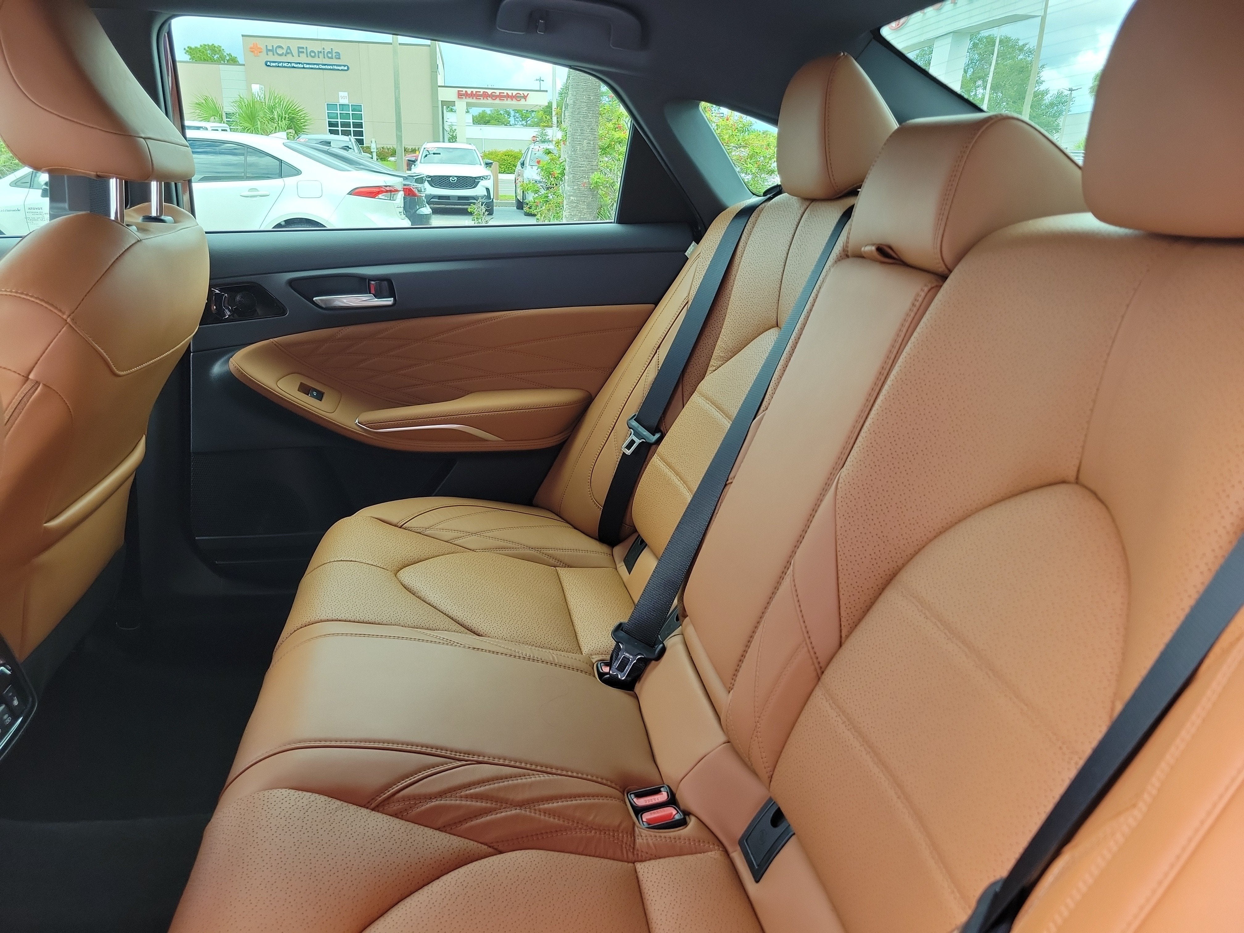 2021 Toyota Avalon Hybrid Limited