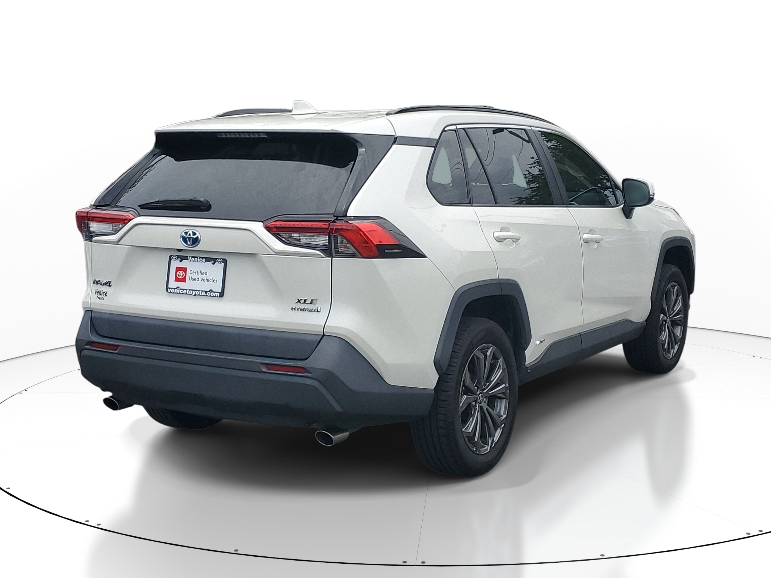 2022 Toyota RAV4 Hybrid XLE Premium