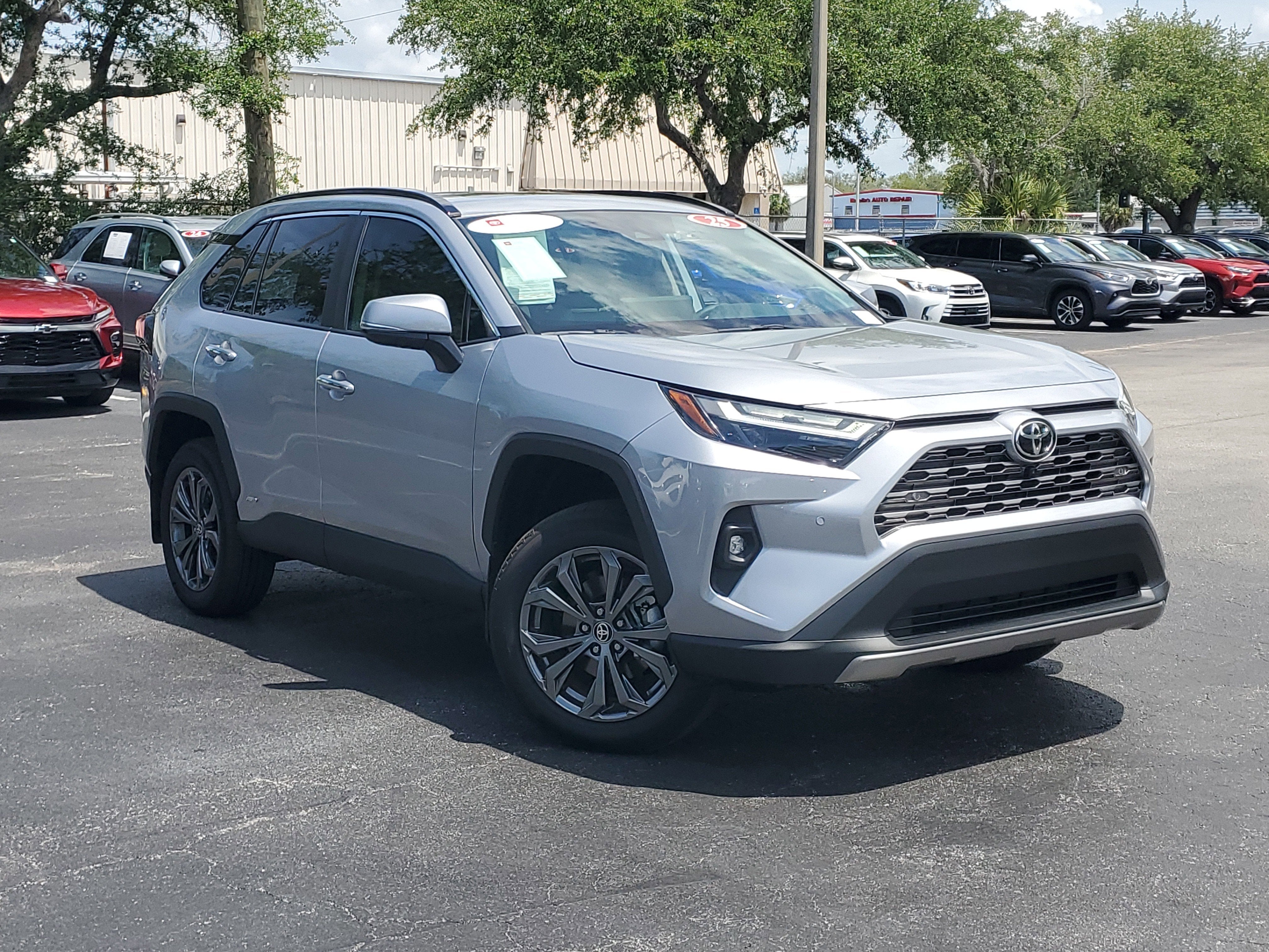 2025 Toyota RAV4 Hybrid Limited
