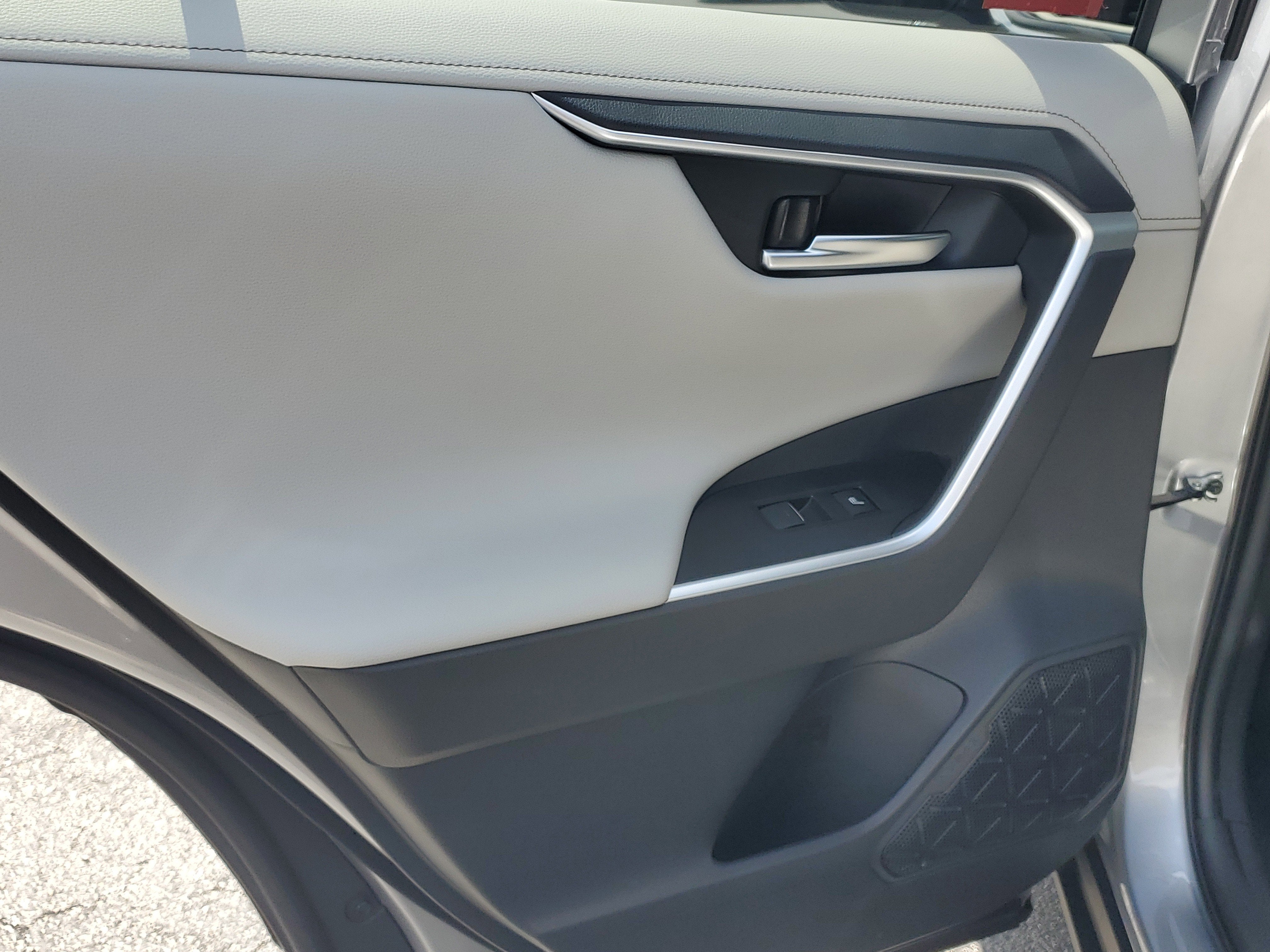 2025 Toyota RAV4 Hybrid Limited
