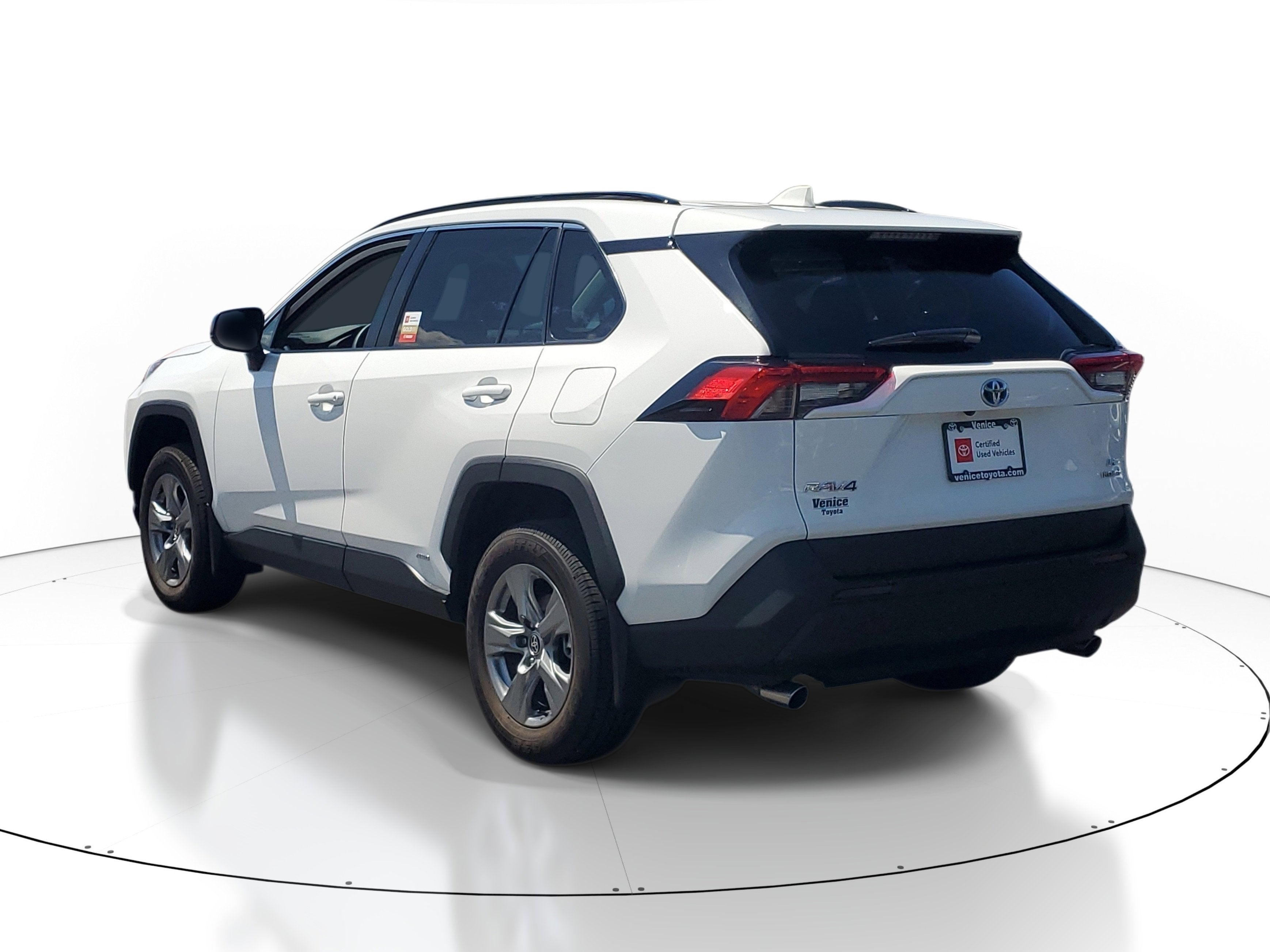 2024 Toyota RAV4 Hybrid LE