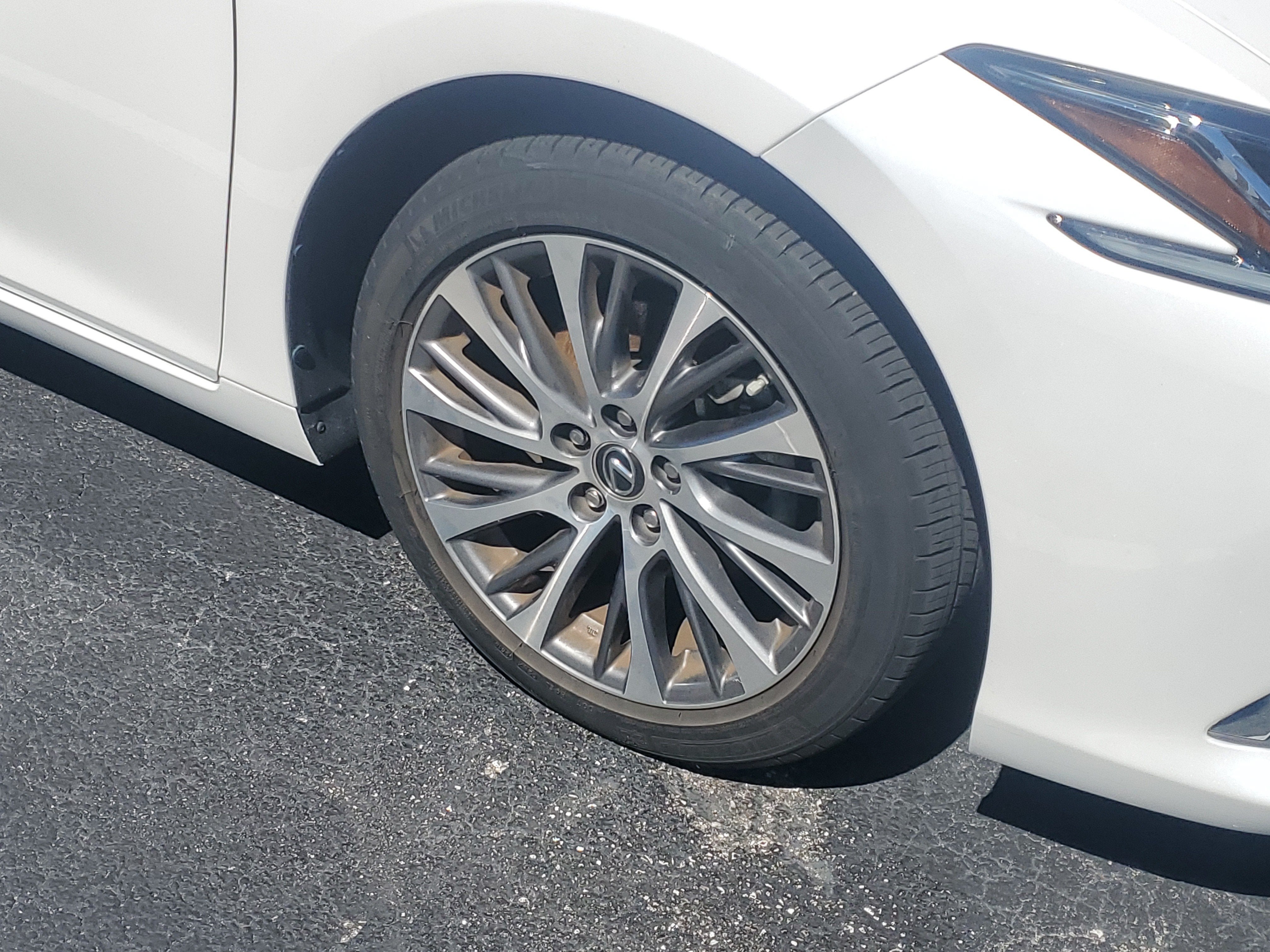 2019 Lexus ES ES 350