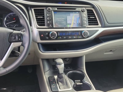 2016 Toyota Highlander Limited