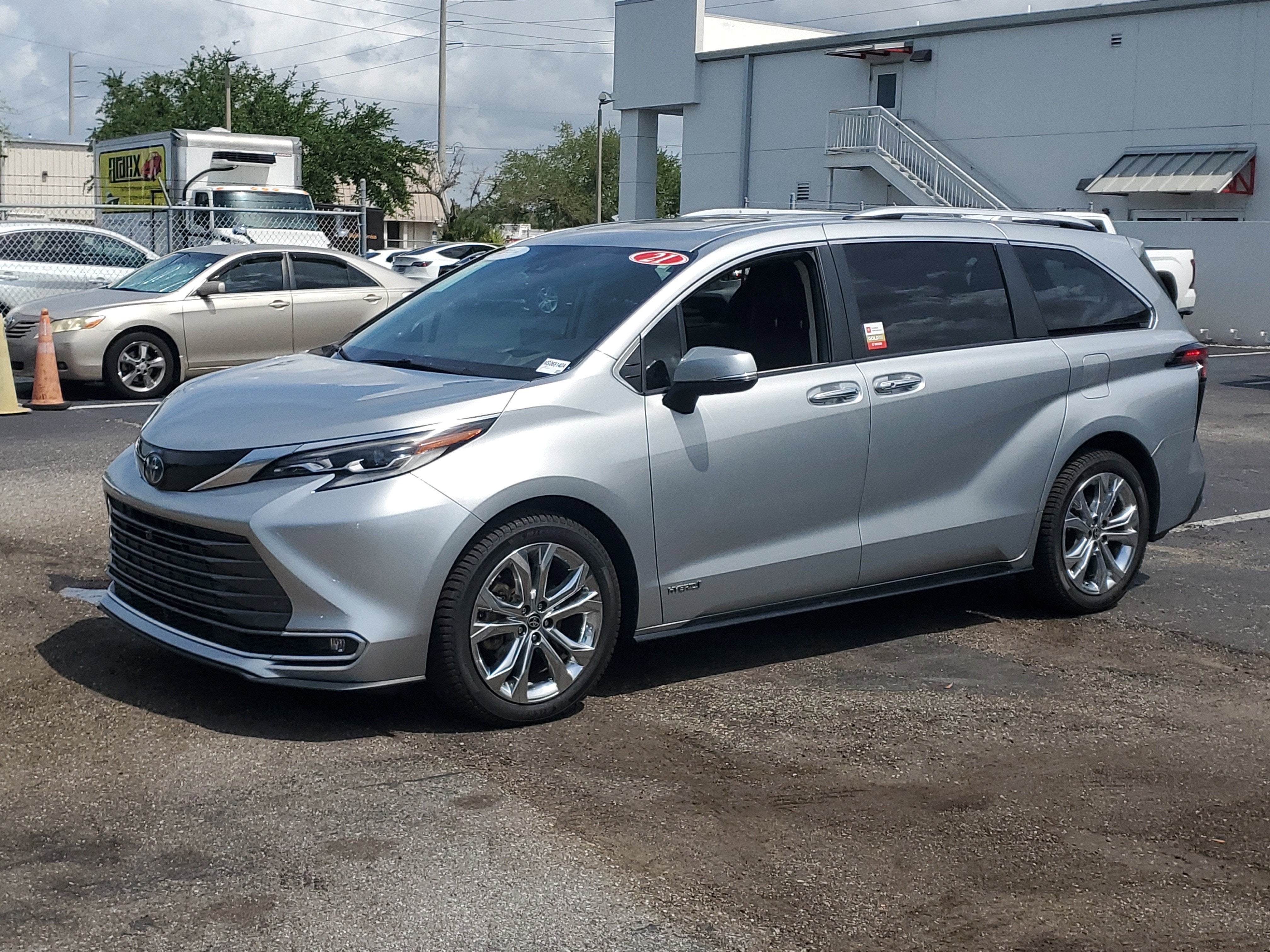 2021 Toyota Sienna Platinum