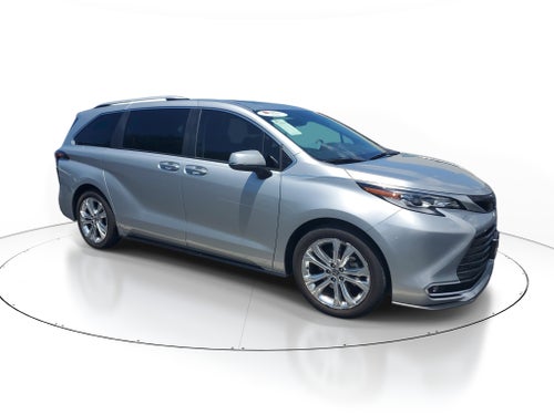 2023 Toyota Sienna Platinum