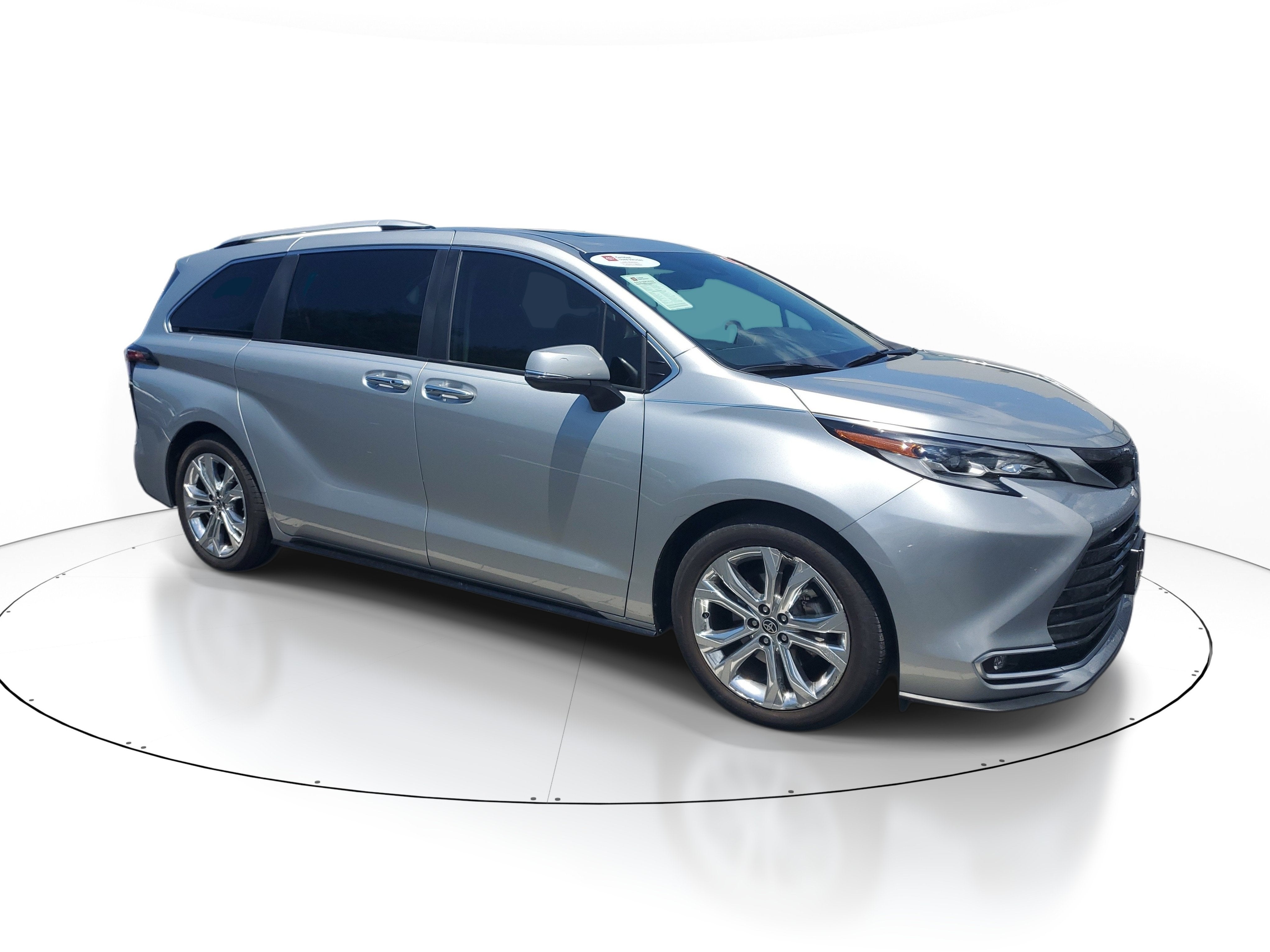 2023 Toyota Sienna Platinum