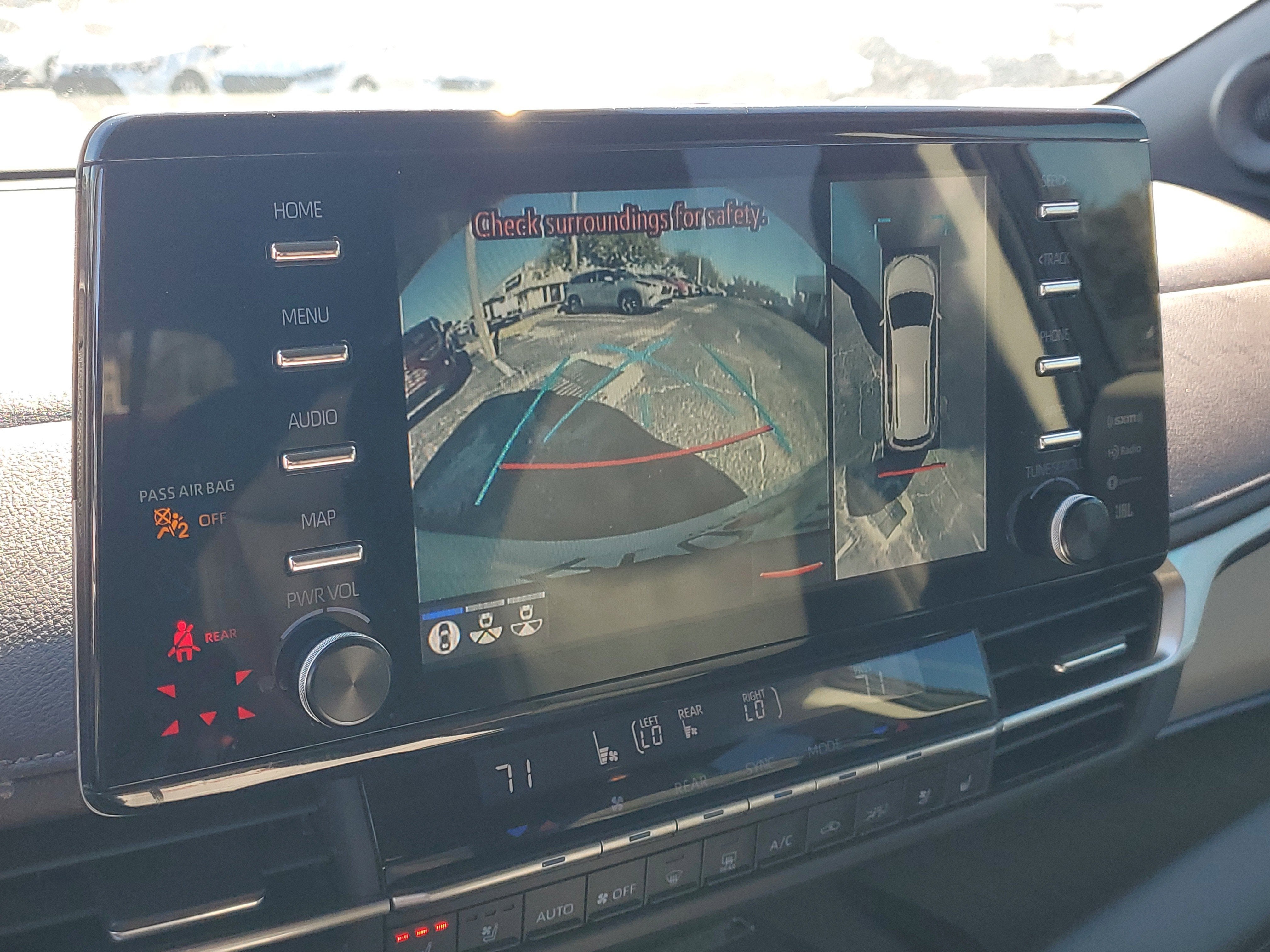 2022 Toyota Sienna Platinum