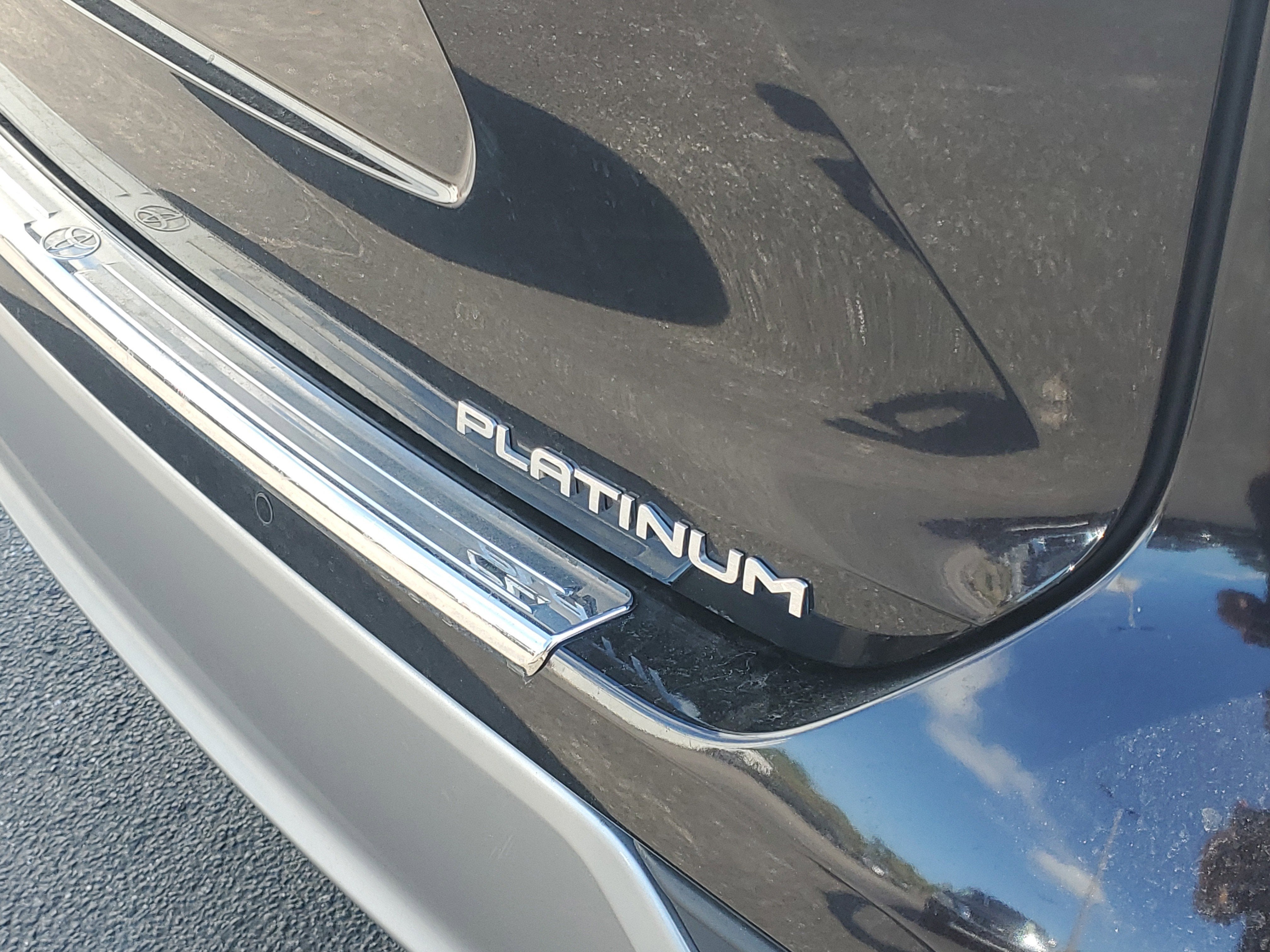 2021 Toyota Highlander Platinum