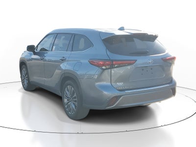 2022 Toyota Highlander Platinum