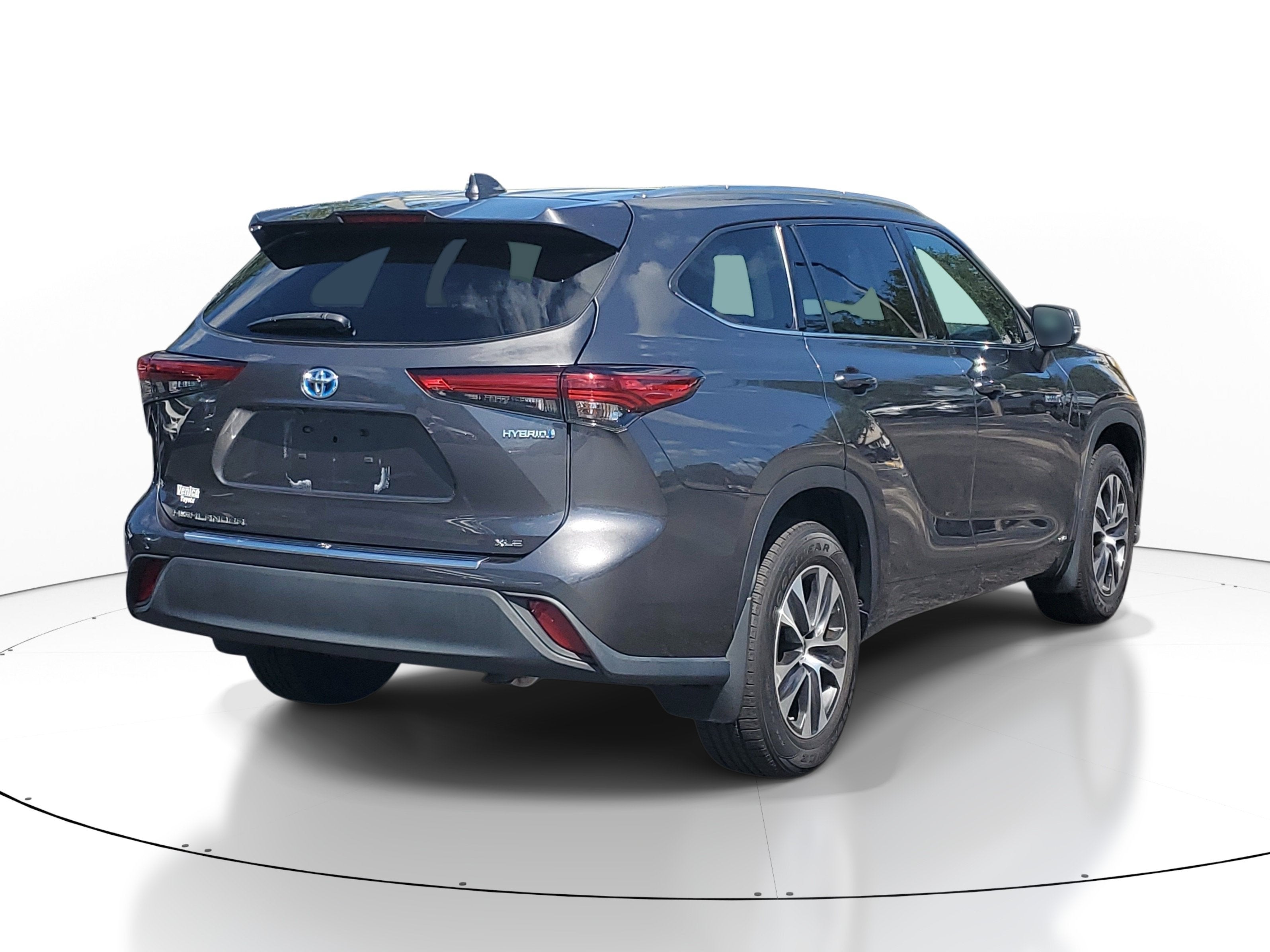 2021 Toyota Highlander Hybrid XLE