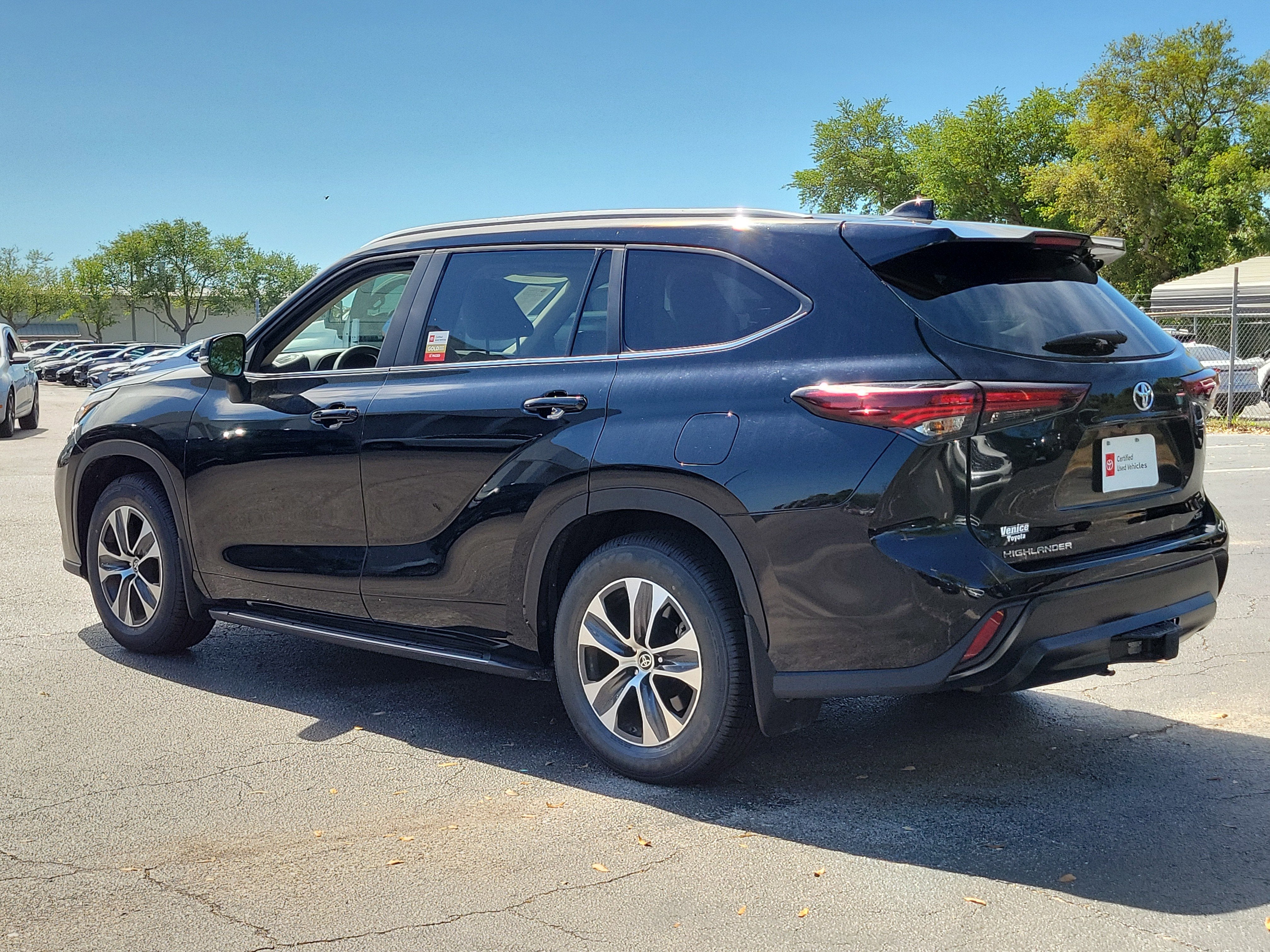 2024 Toyota Highlander XLE