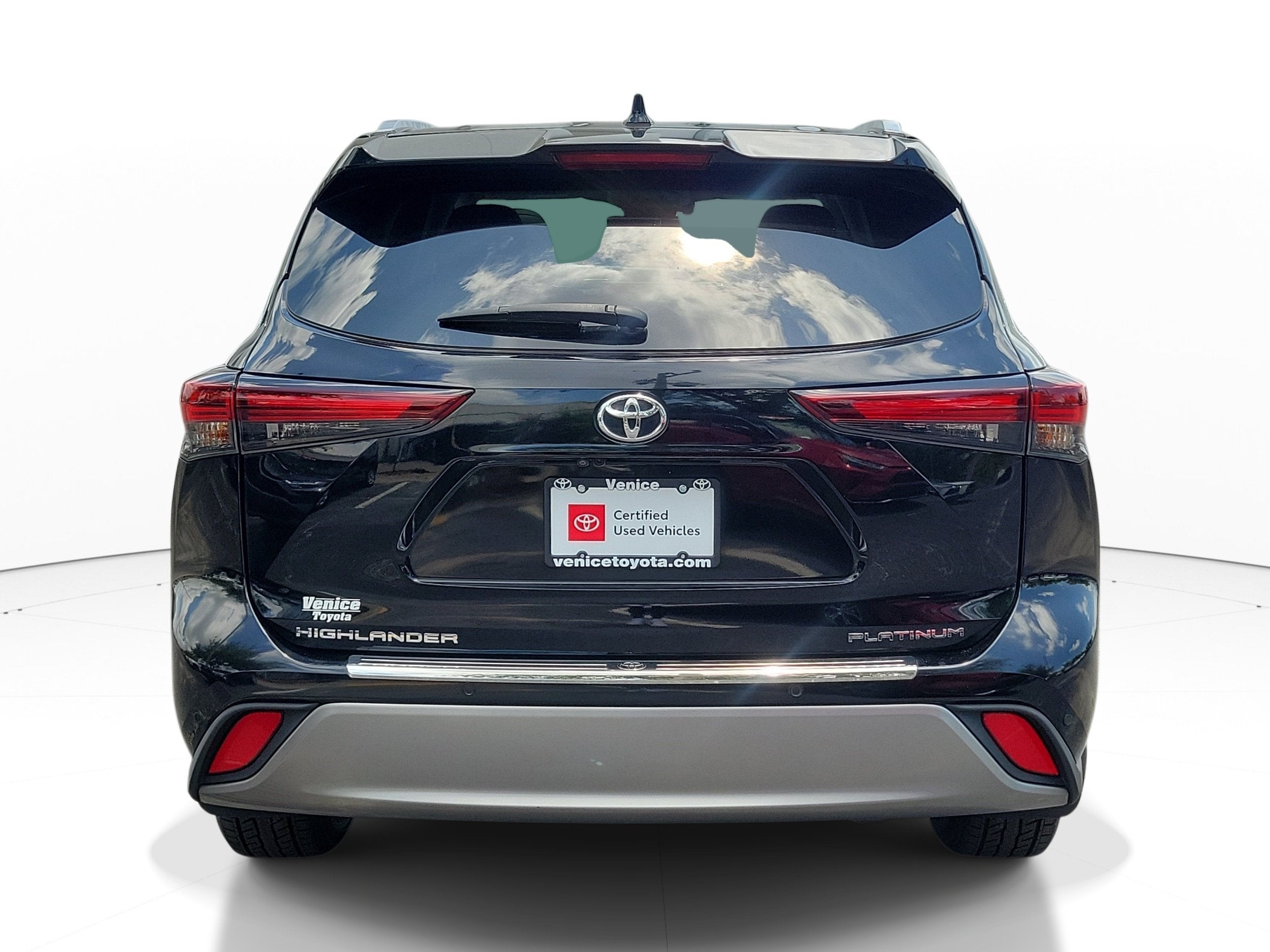 2024 Toyota Highlander Platinum
