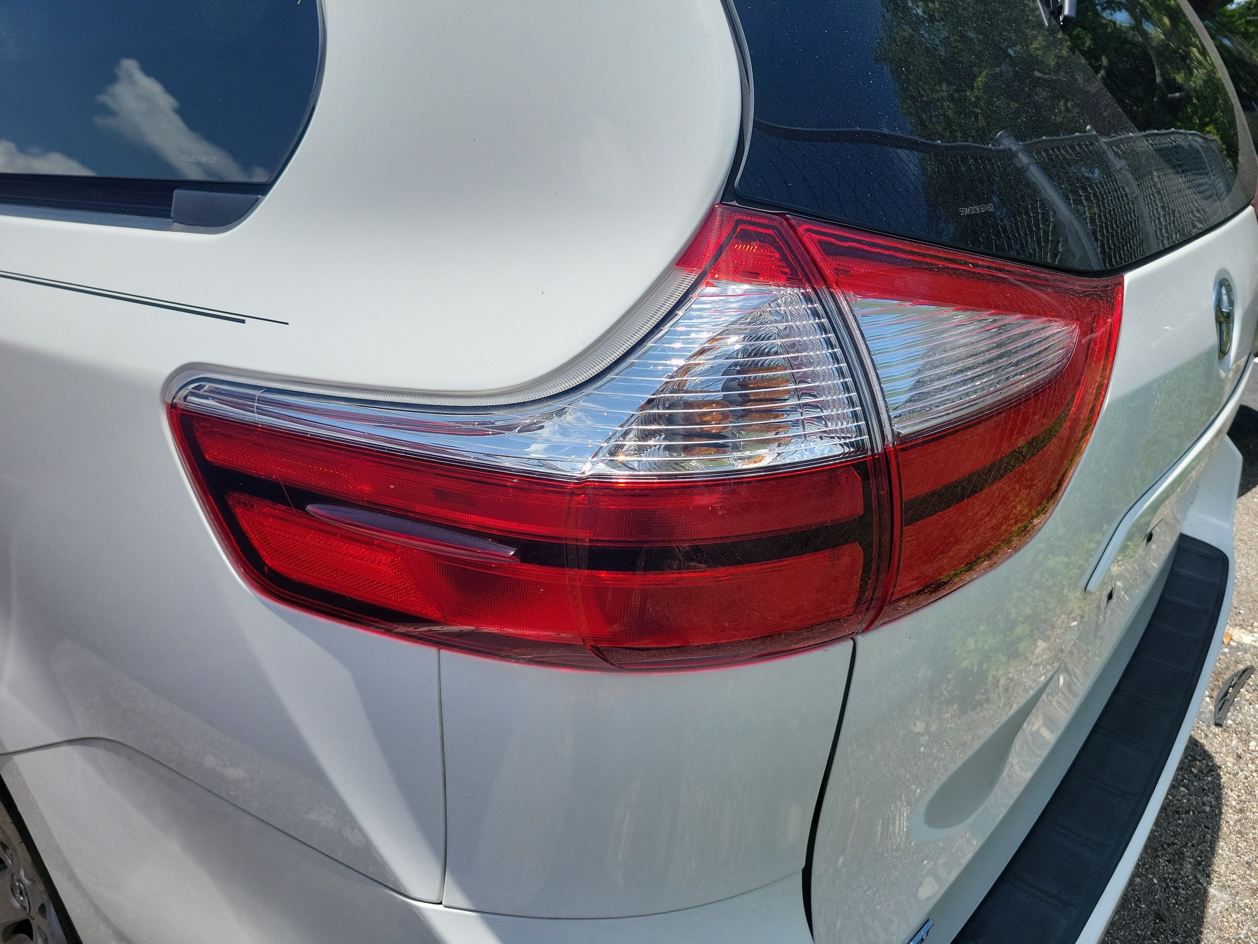 2015 Toyota Sienna LE