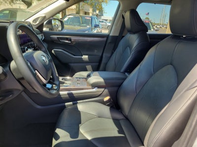 2023 Toyota Highlander Hybrid Limited