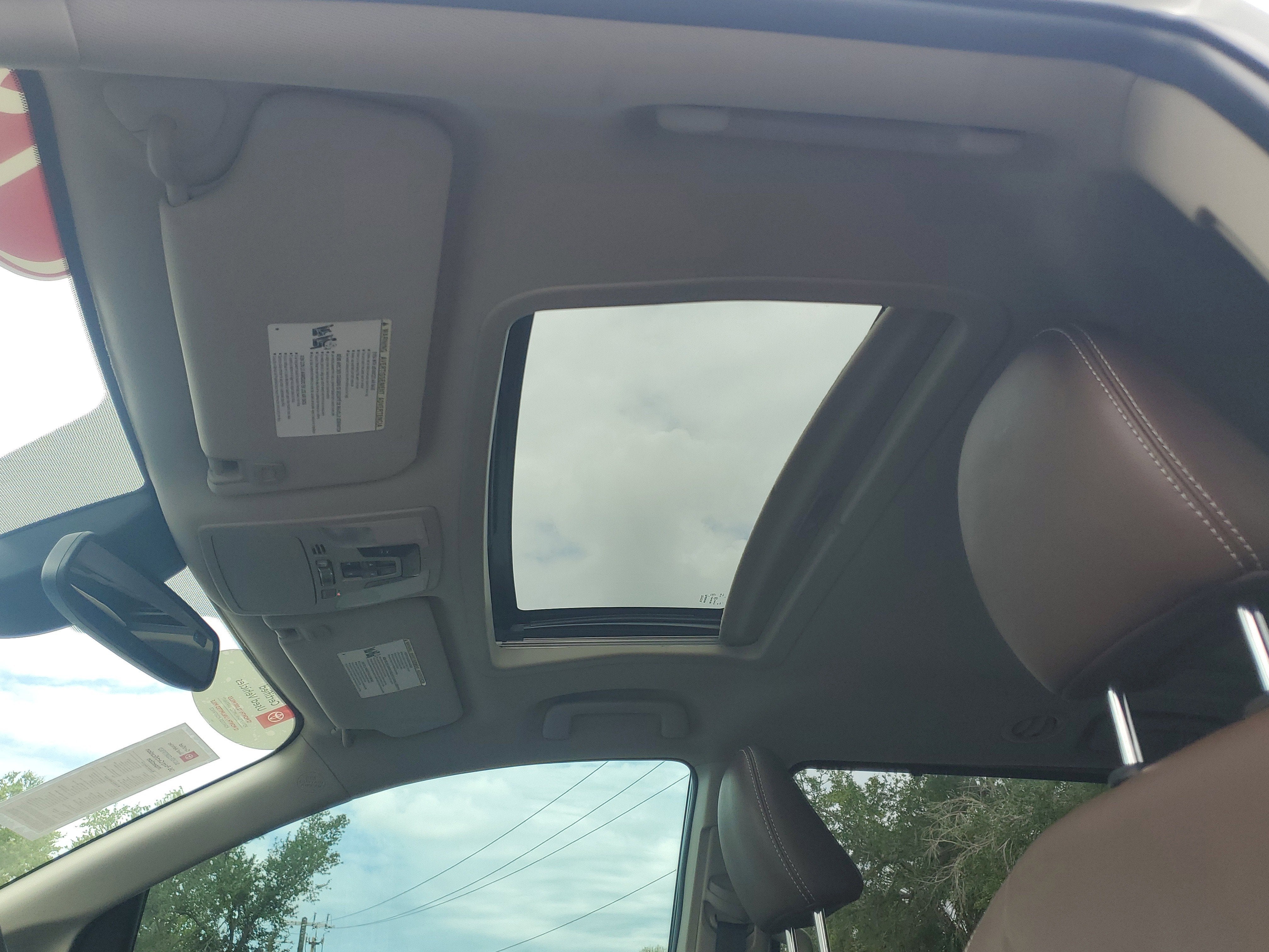 2018 Toyota Sienna XLE Auto Access Seat