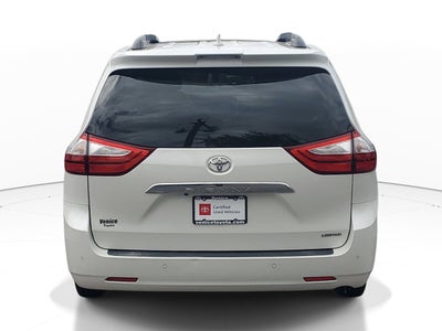 2018 Toyota Sienna XLE Auto Access Seat