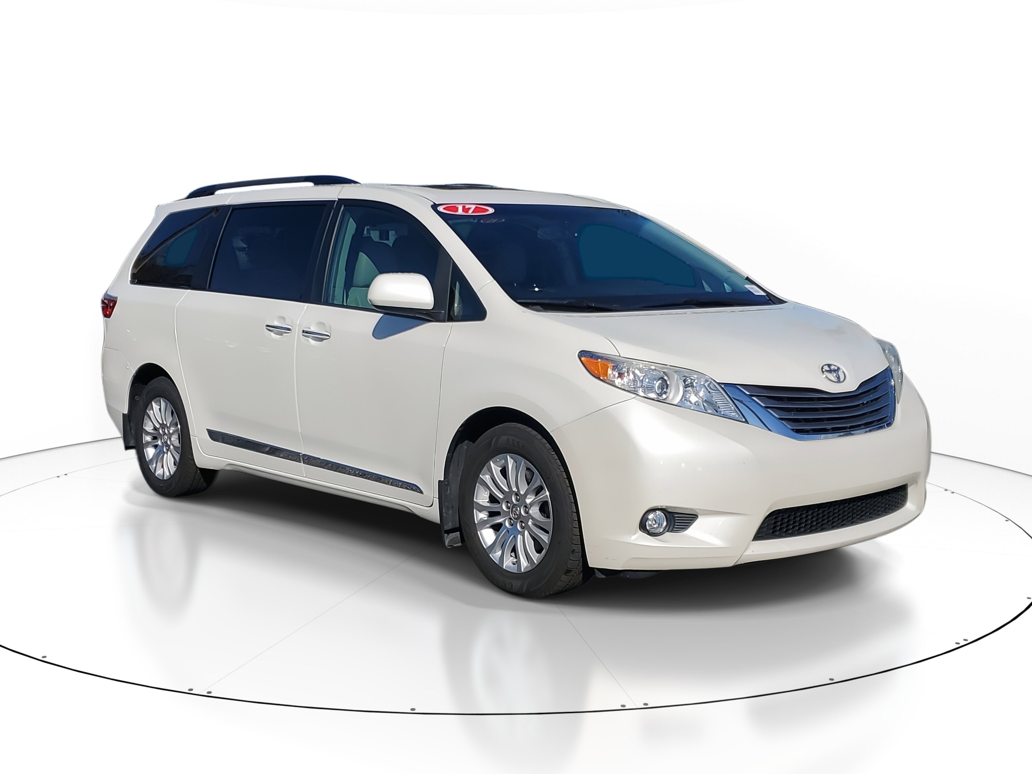 2017 Toyota Sienna XLE