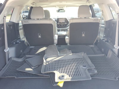 2022 Toyota Highlander Limited