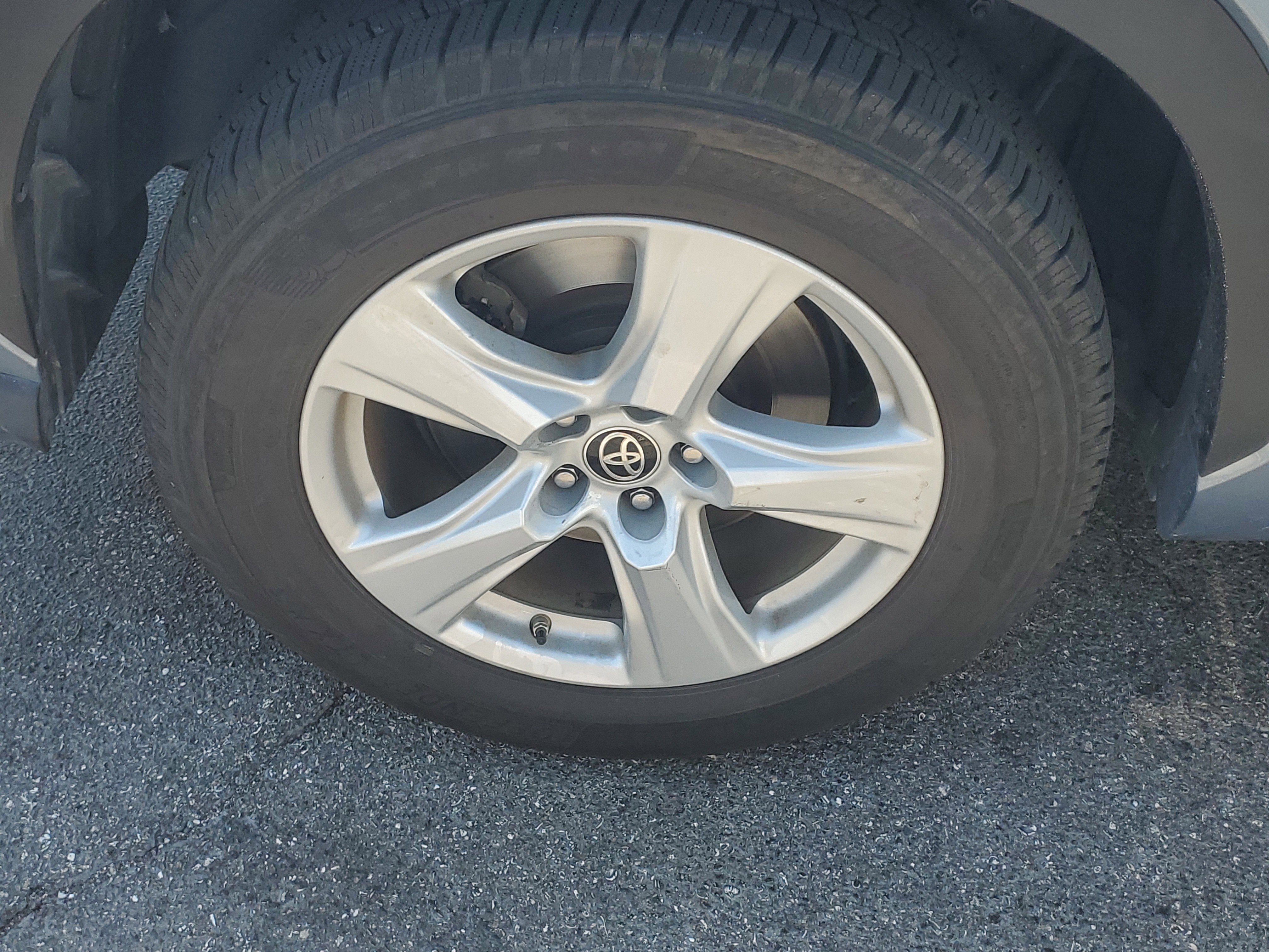 2021 Toyota Highlander L