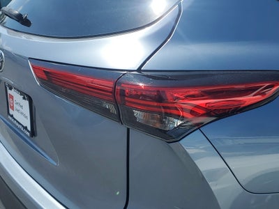 2021 Toyota Highlander L
