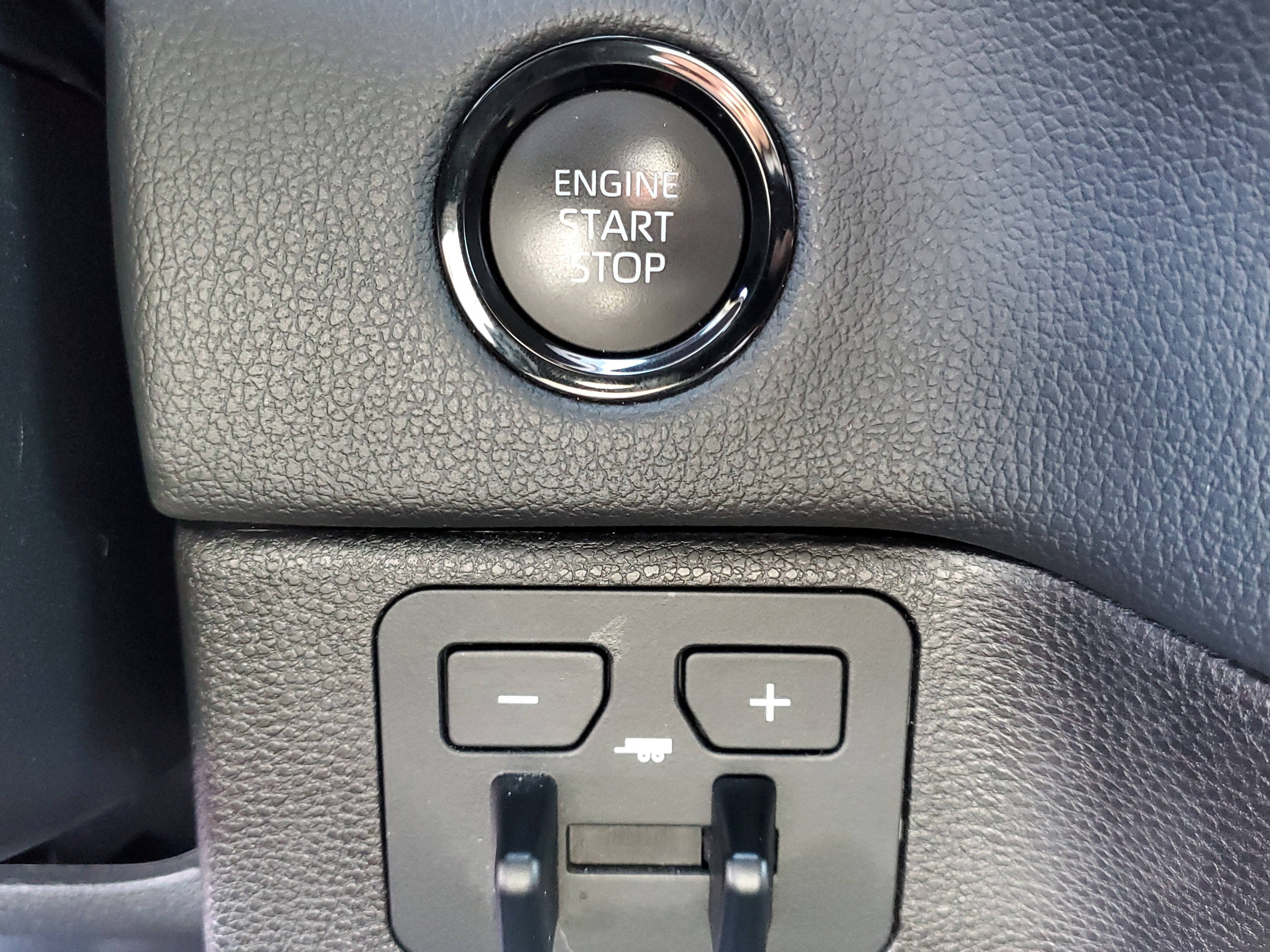 2025 Toyota Tundra 2WD Limited