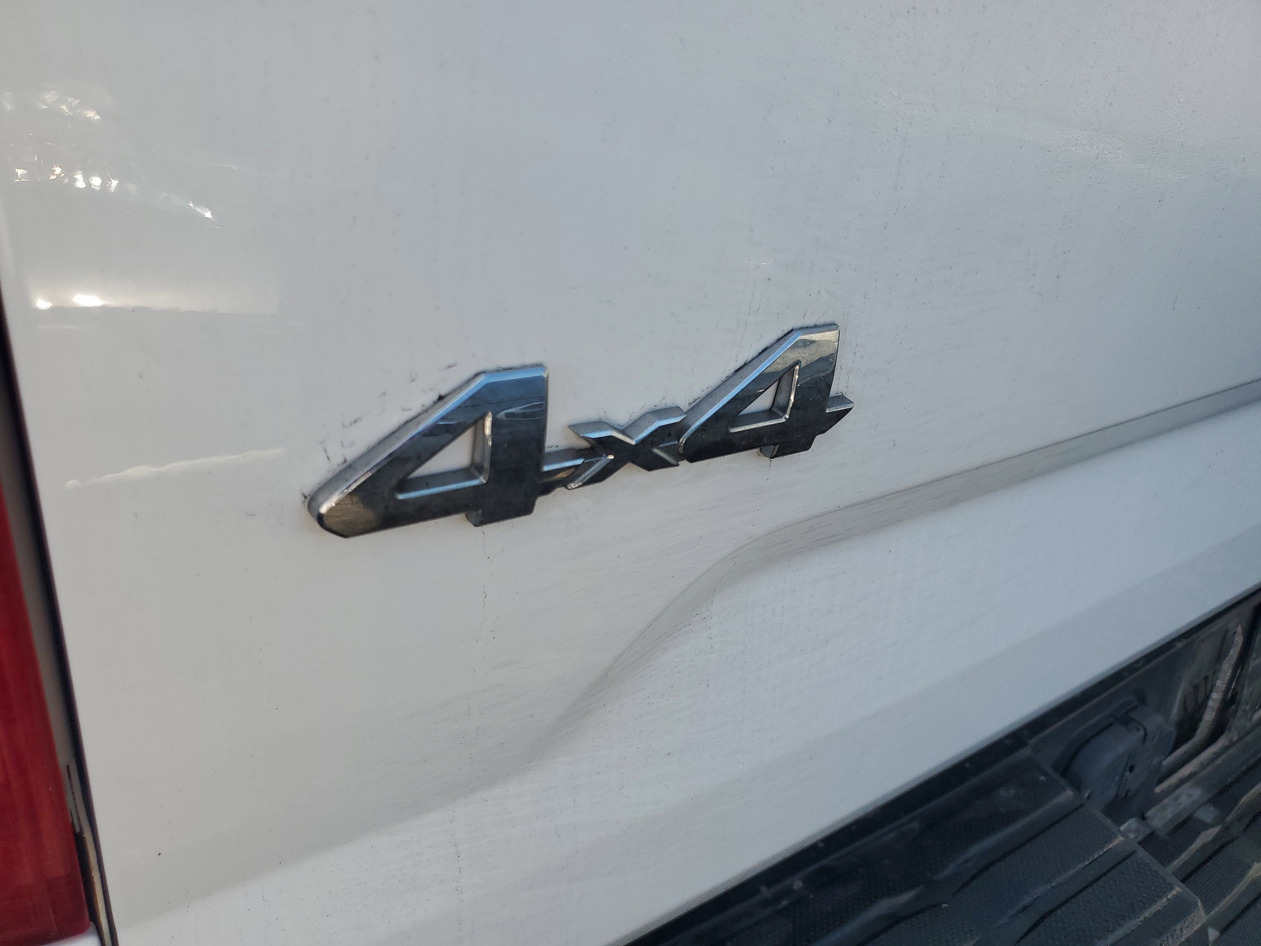 2015 Toyota Tundra 4WD Truck SR5