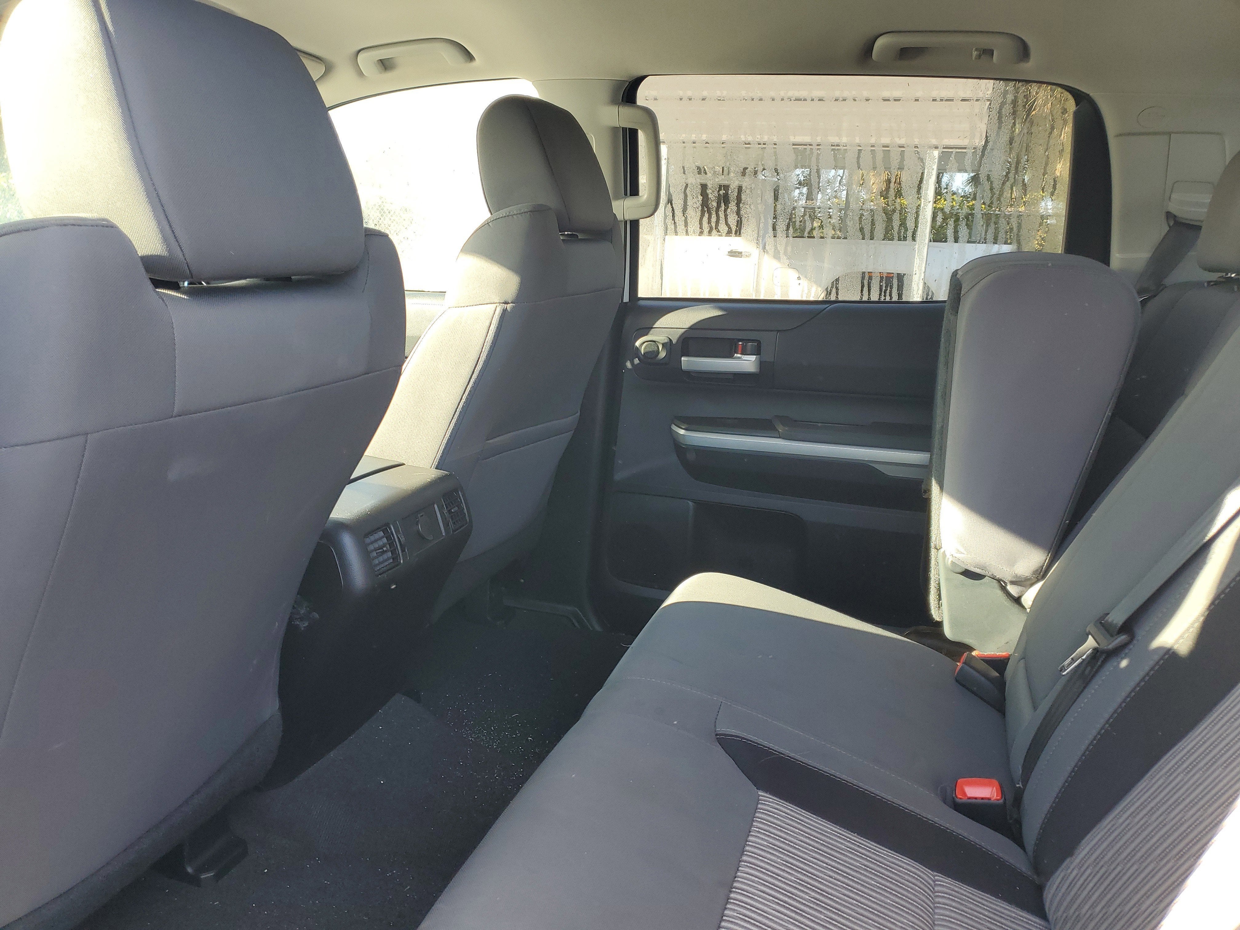 2015 Toyota Tundra 4WD Truck SR5