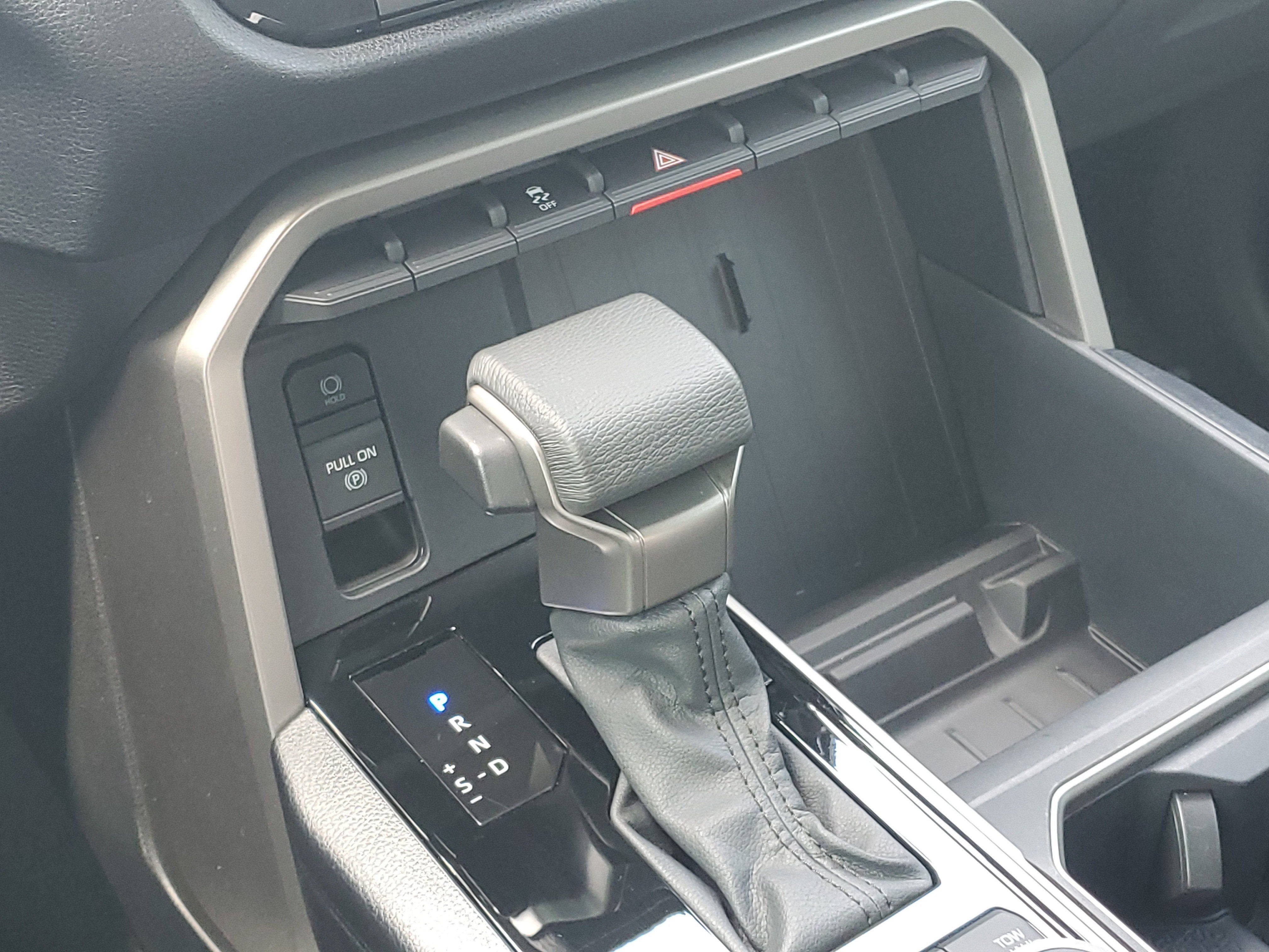 2024 Toyota Tundra 2WD SR5
