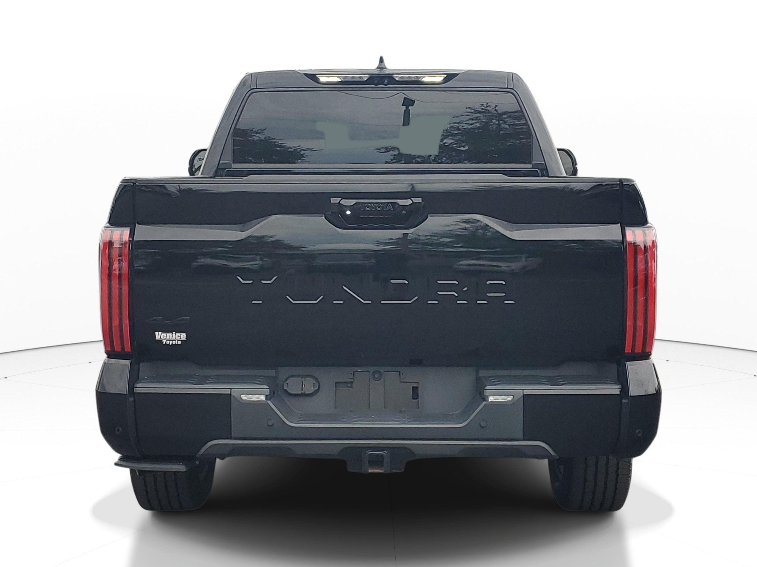 2023 Toyota Tundra 4WD Platinum