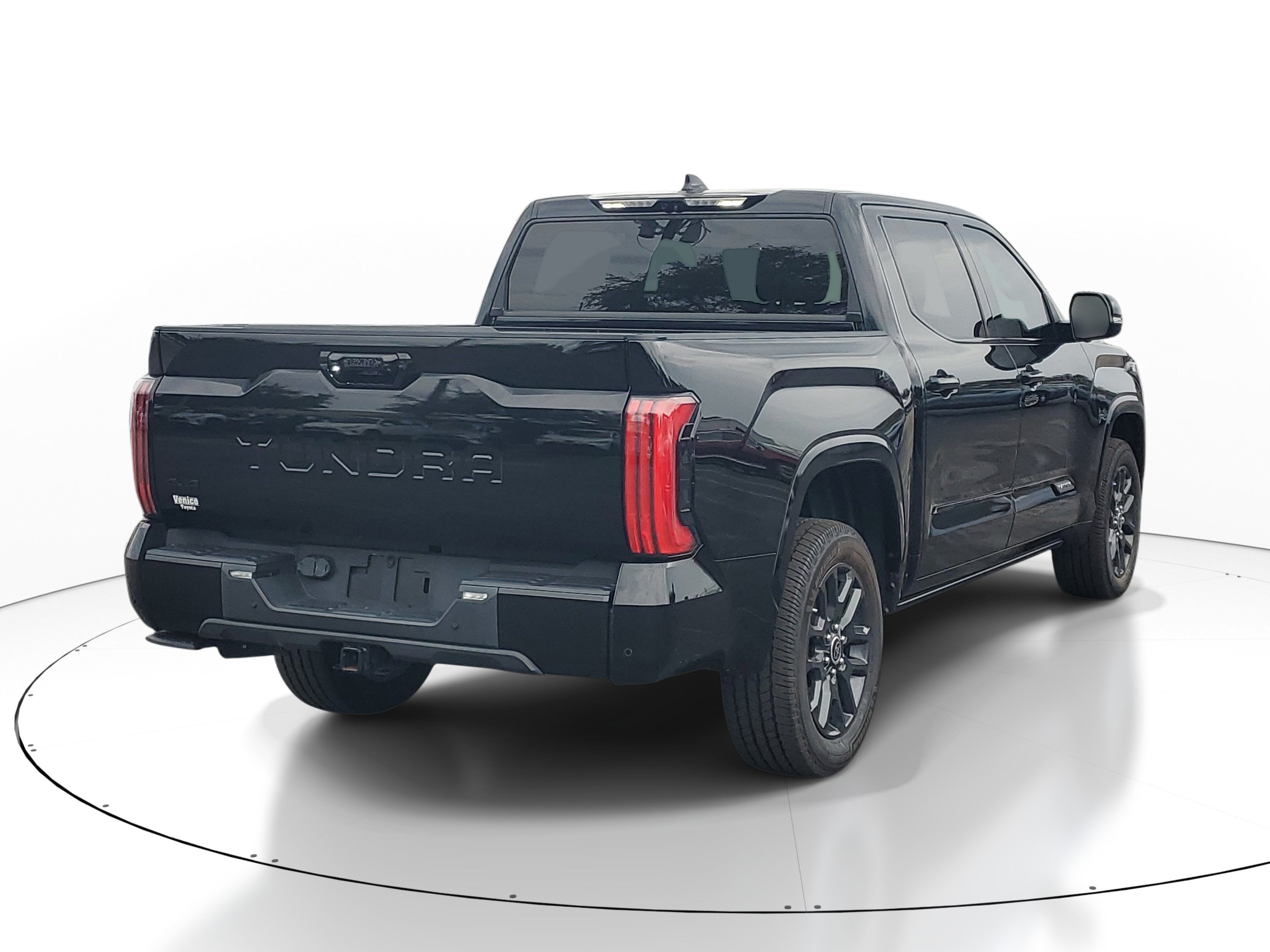 2023 Toyota Tundra 4WD Platinum
