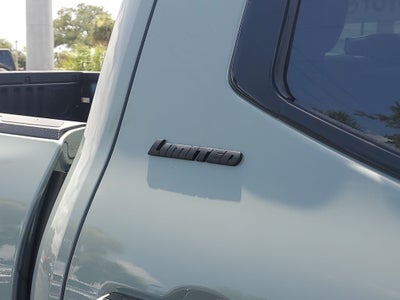 2025 Toyota Tundra 4WD SR5