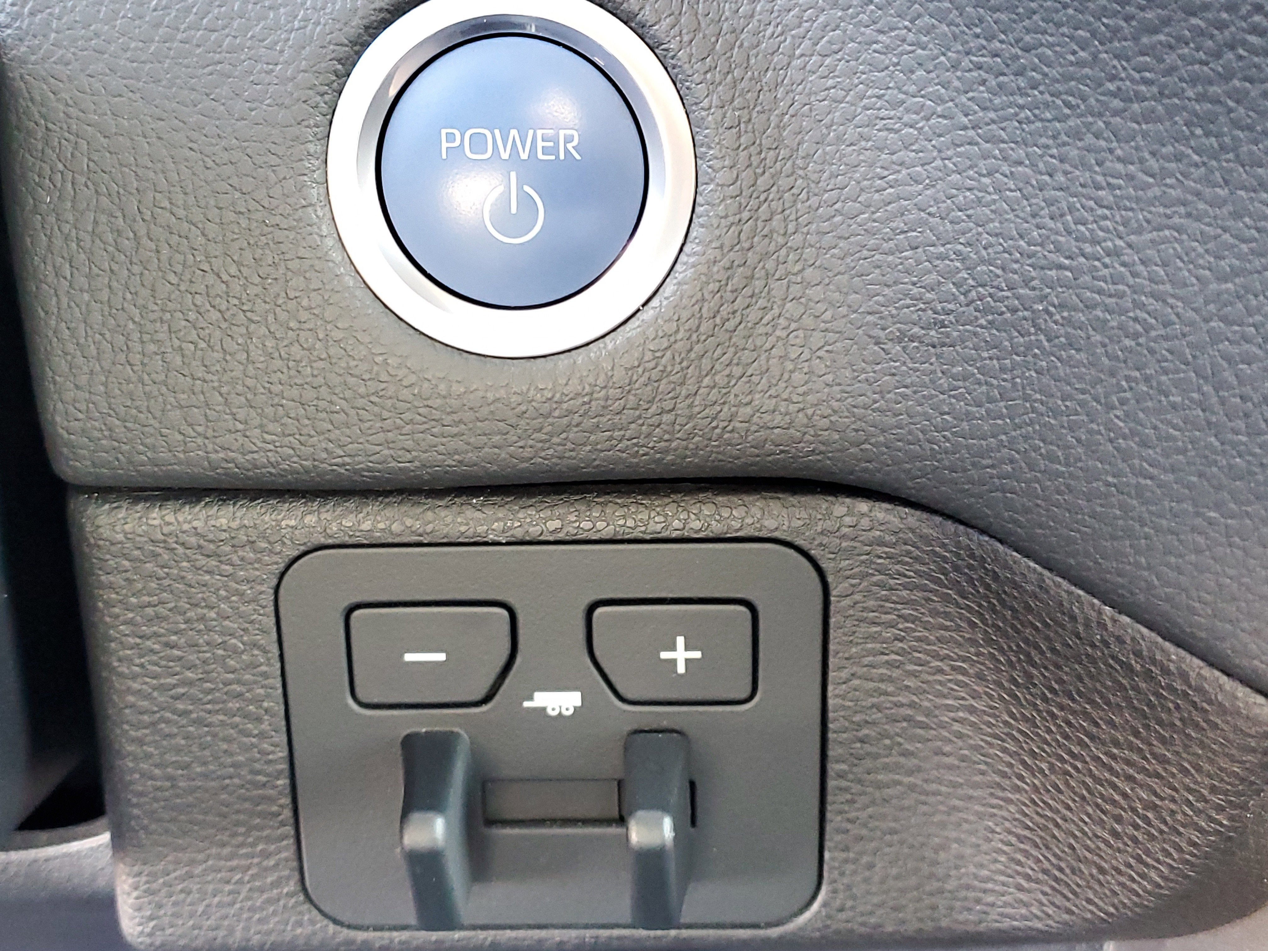 2024 Toyota Tundra 4WD Limited Hybrid