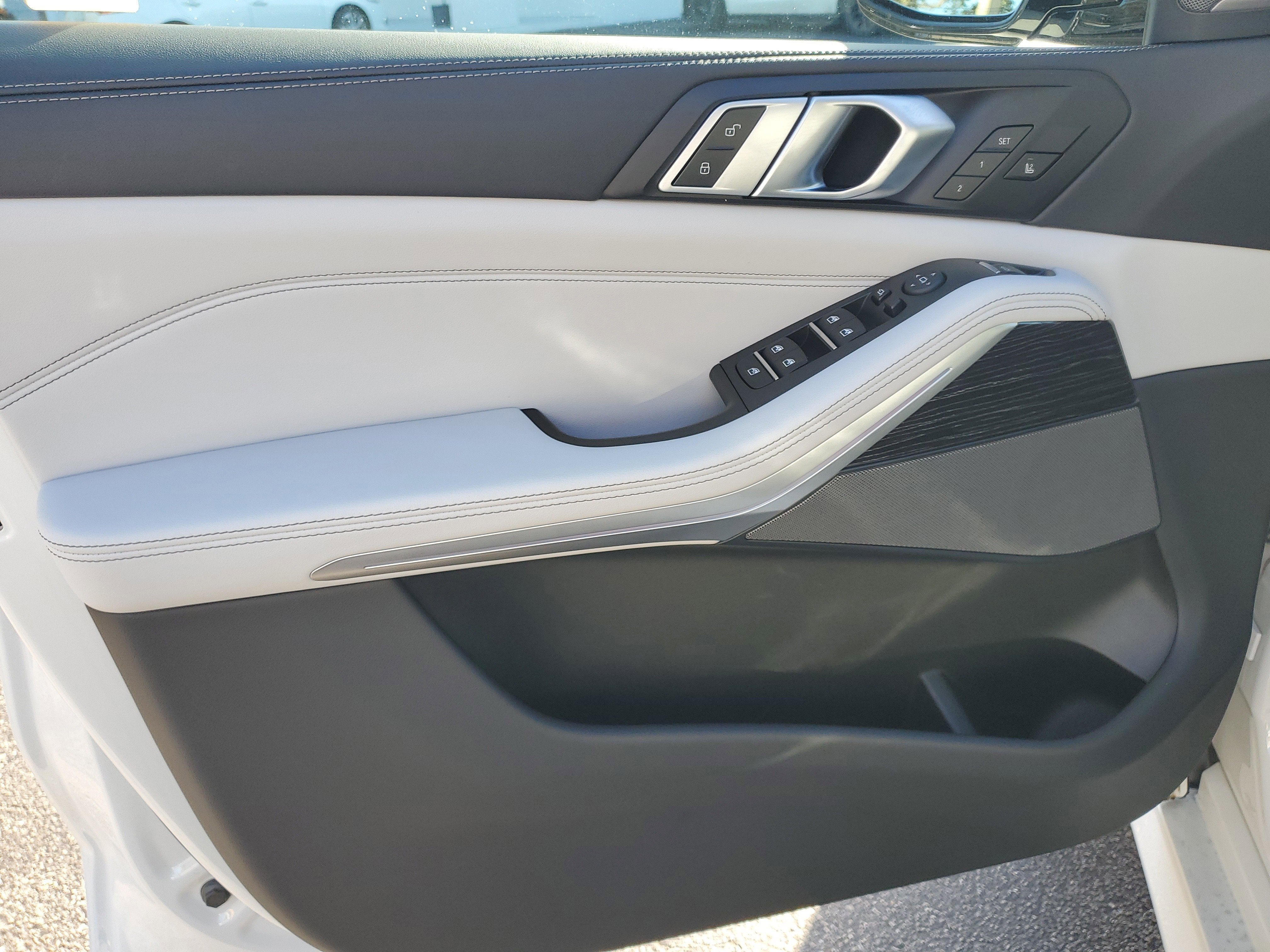 2025 BMW X5 sDrive40i