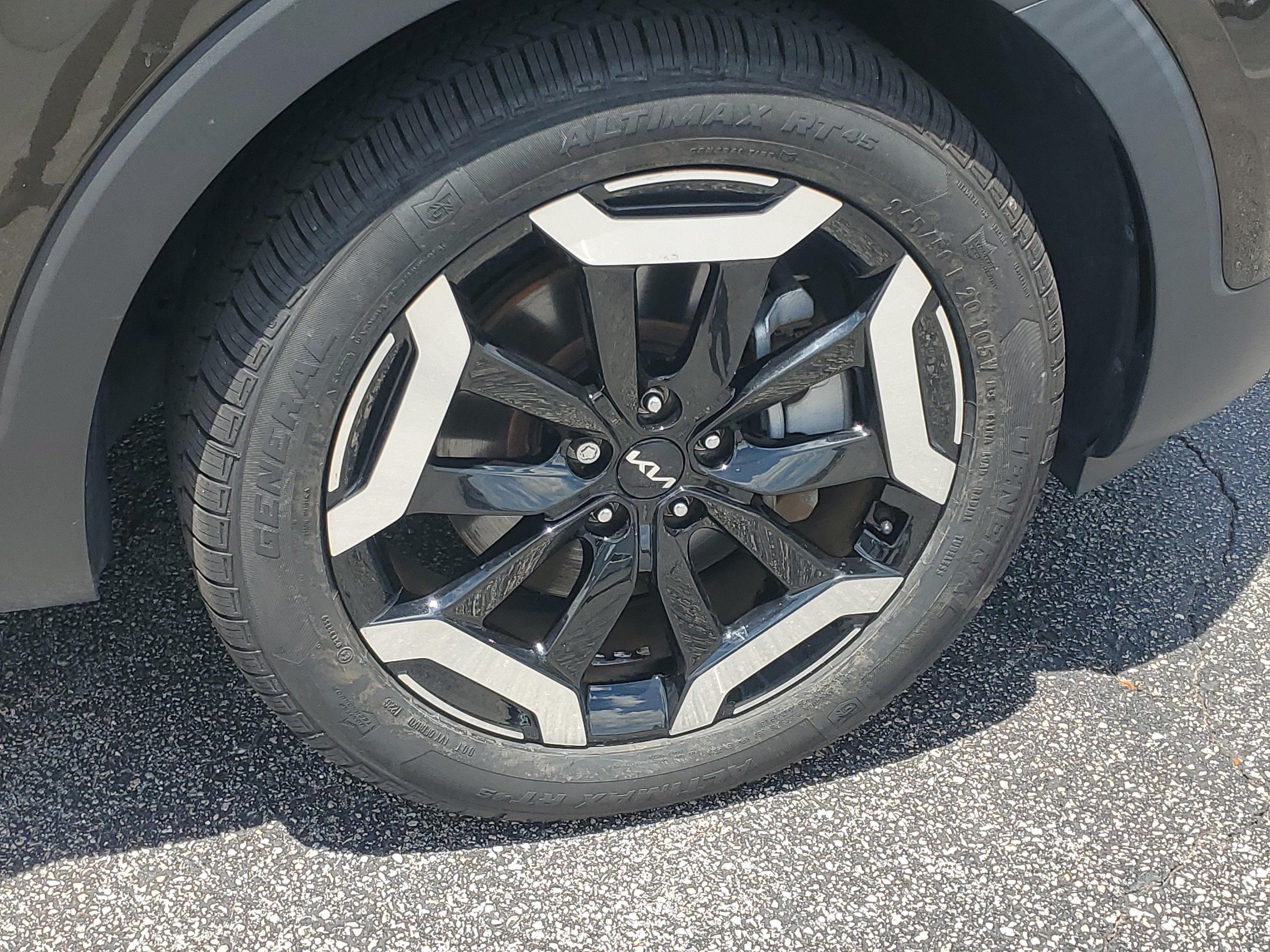 2023 Kia Telluride S