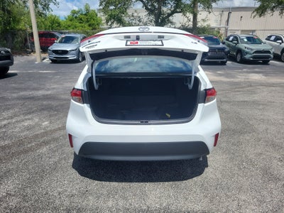 2025 Toyota Corolla LE