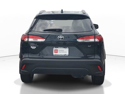 2024 Toyota Corolla Cross LE