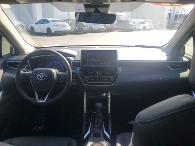 2022 Toyota Corolla Cross XLE
